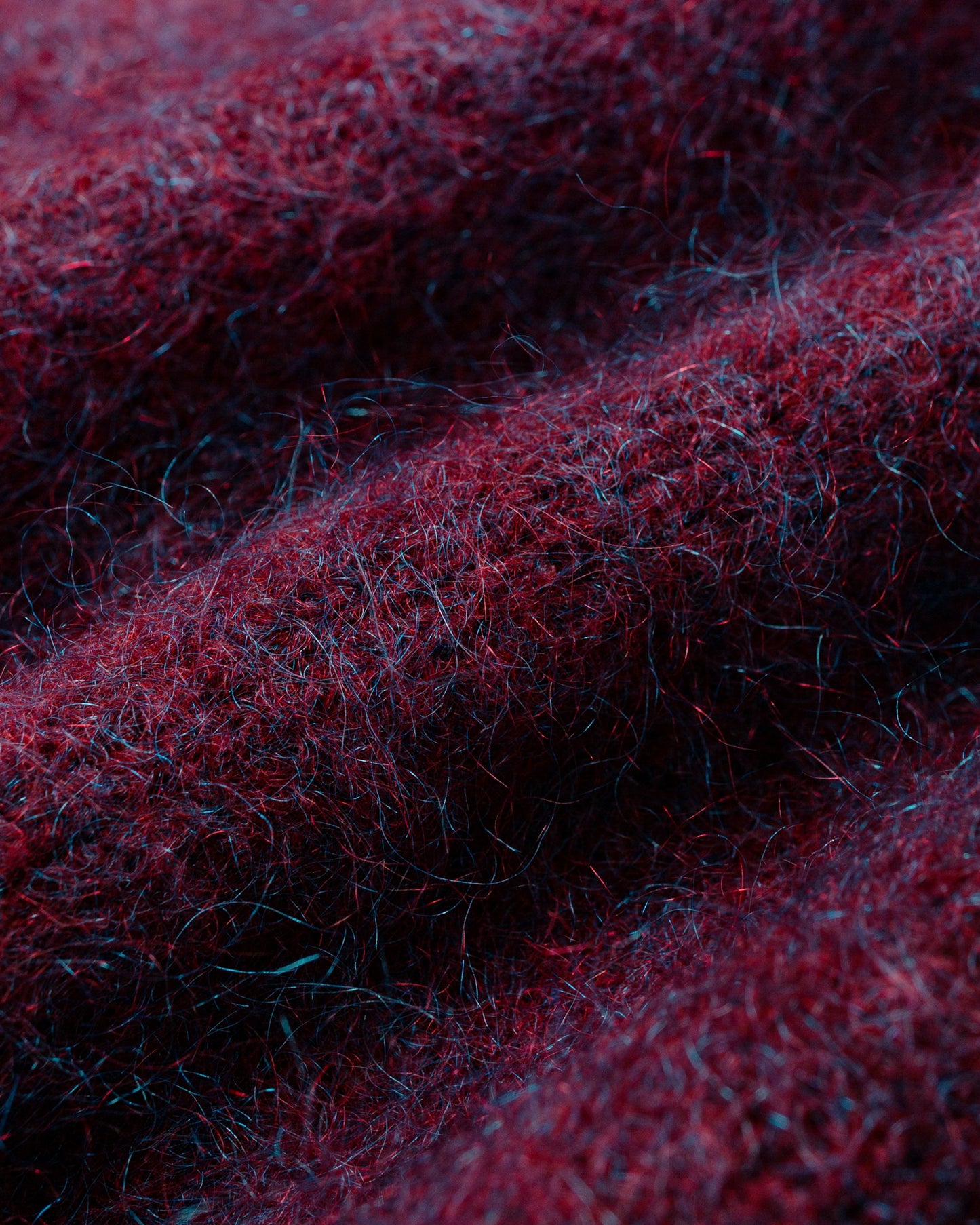 Amomento Hairy Rounded Pullover Burgundy