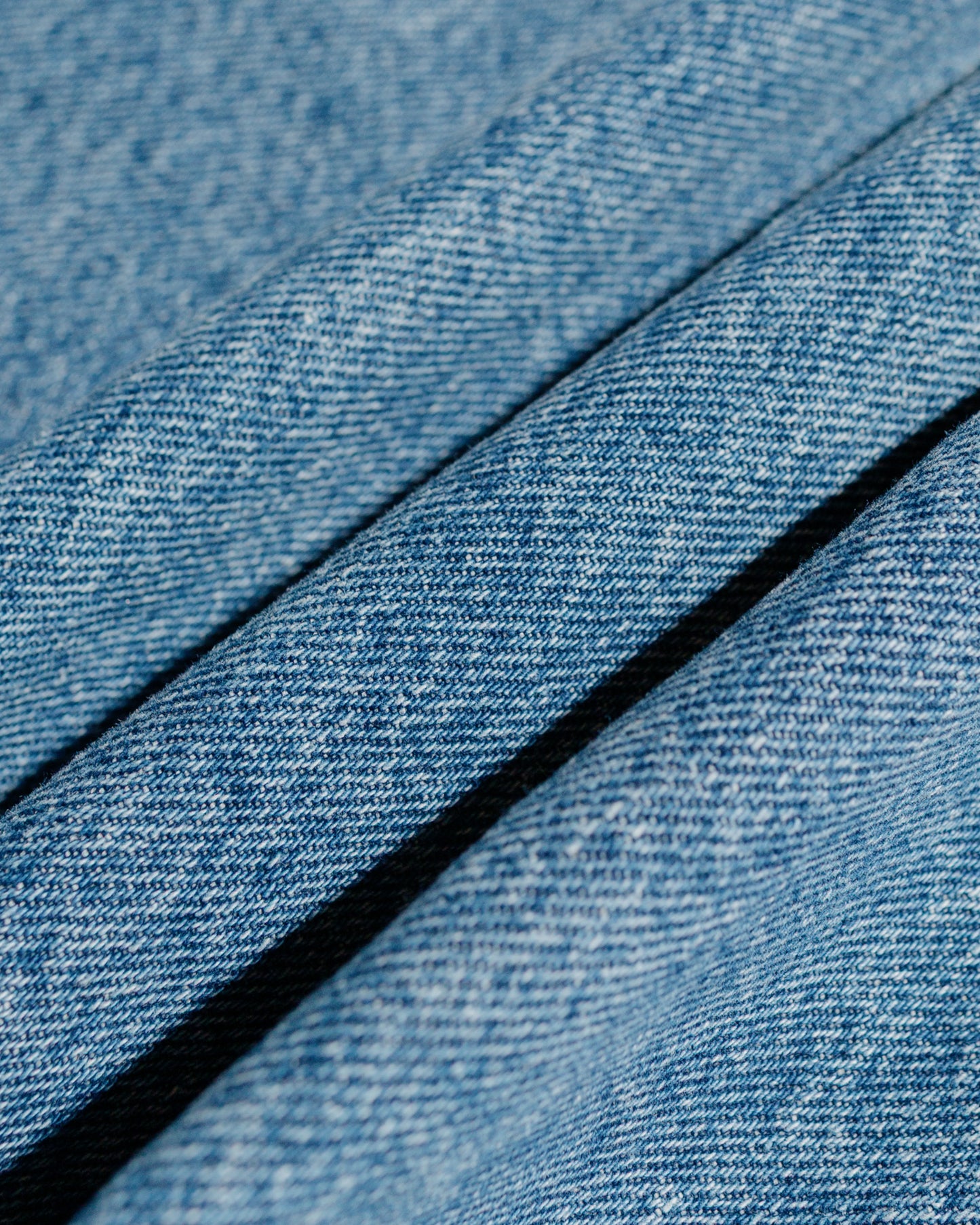 Amomento Men's Recycle Cotton Denim Mid Blue