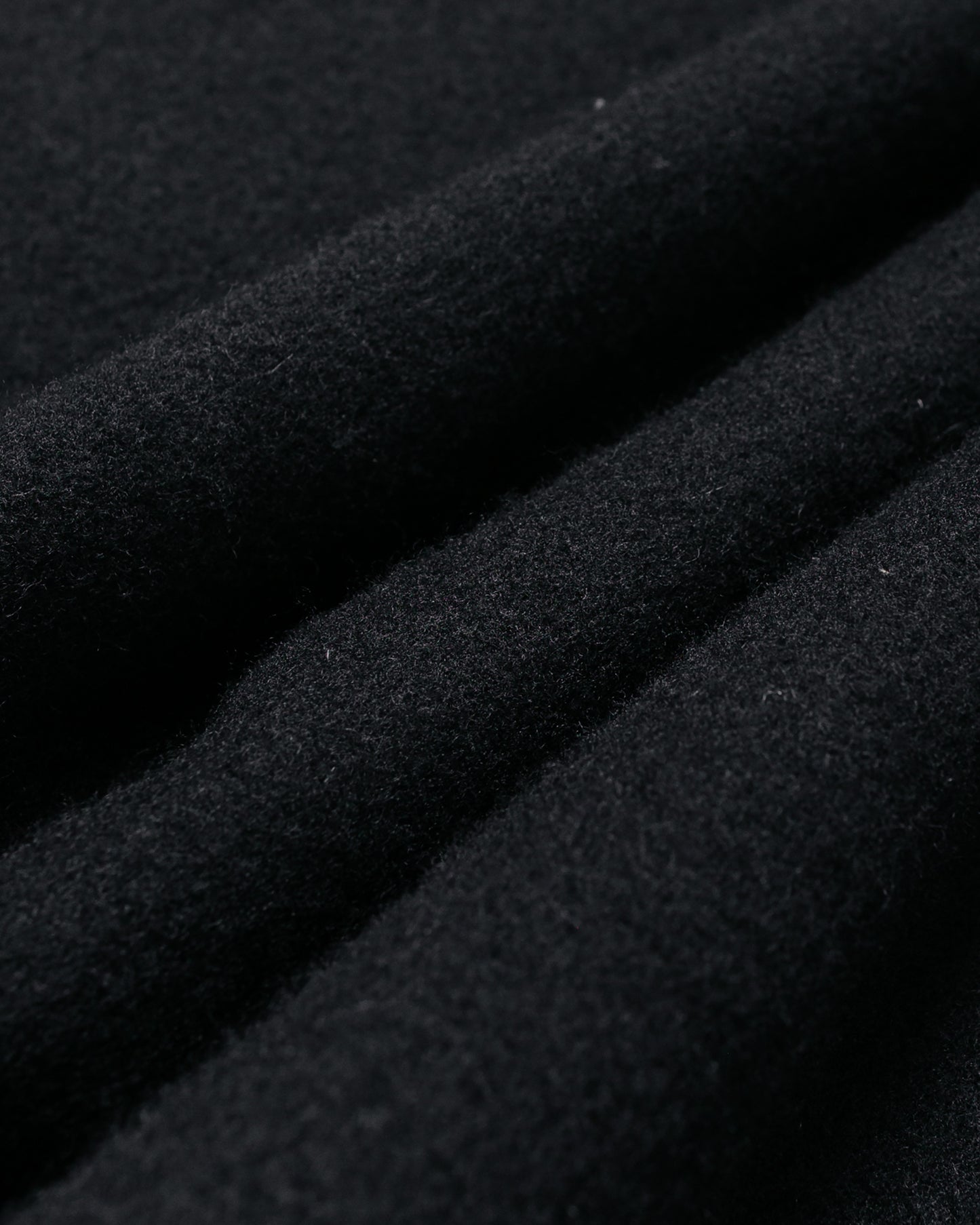 Arpenteur Lux P 120s Shaggy Wool Black