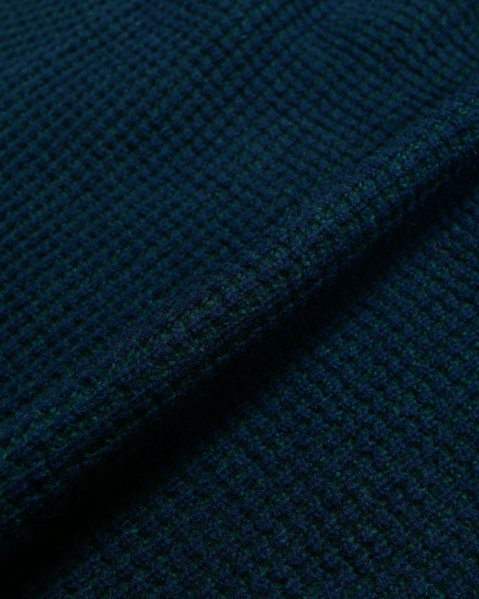 Beams Plus Knit Polo Crochet-Like GreenNavy fabric