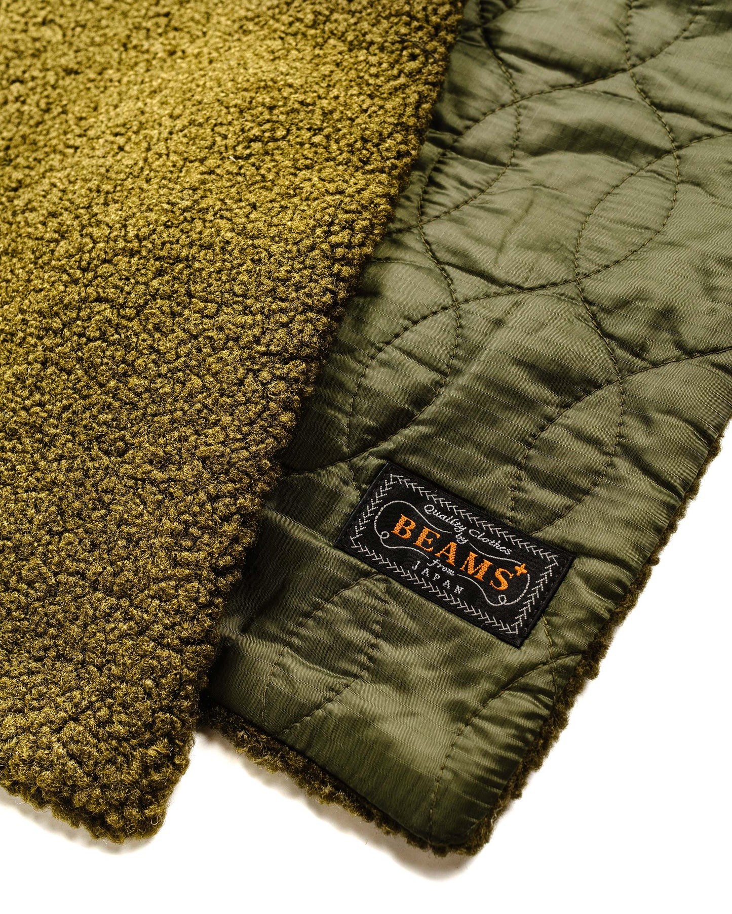 Beams Plus Muffler Boa Quilting Olive Detail