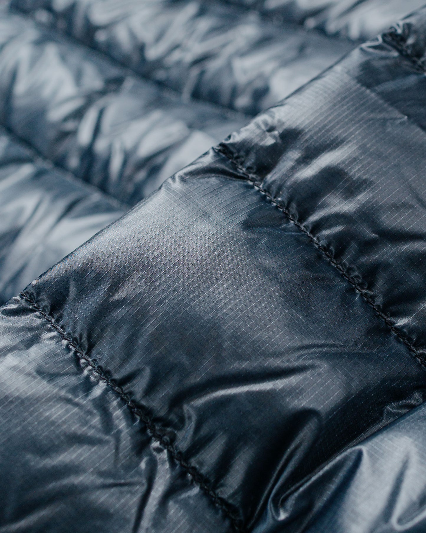 Goldwin 1000FP Sputtering Hooded Down Jacket Wolf Gray