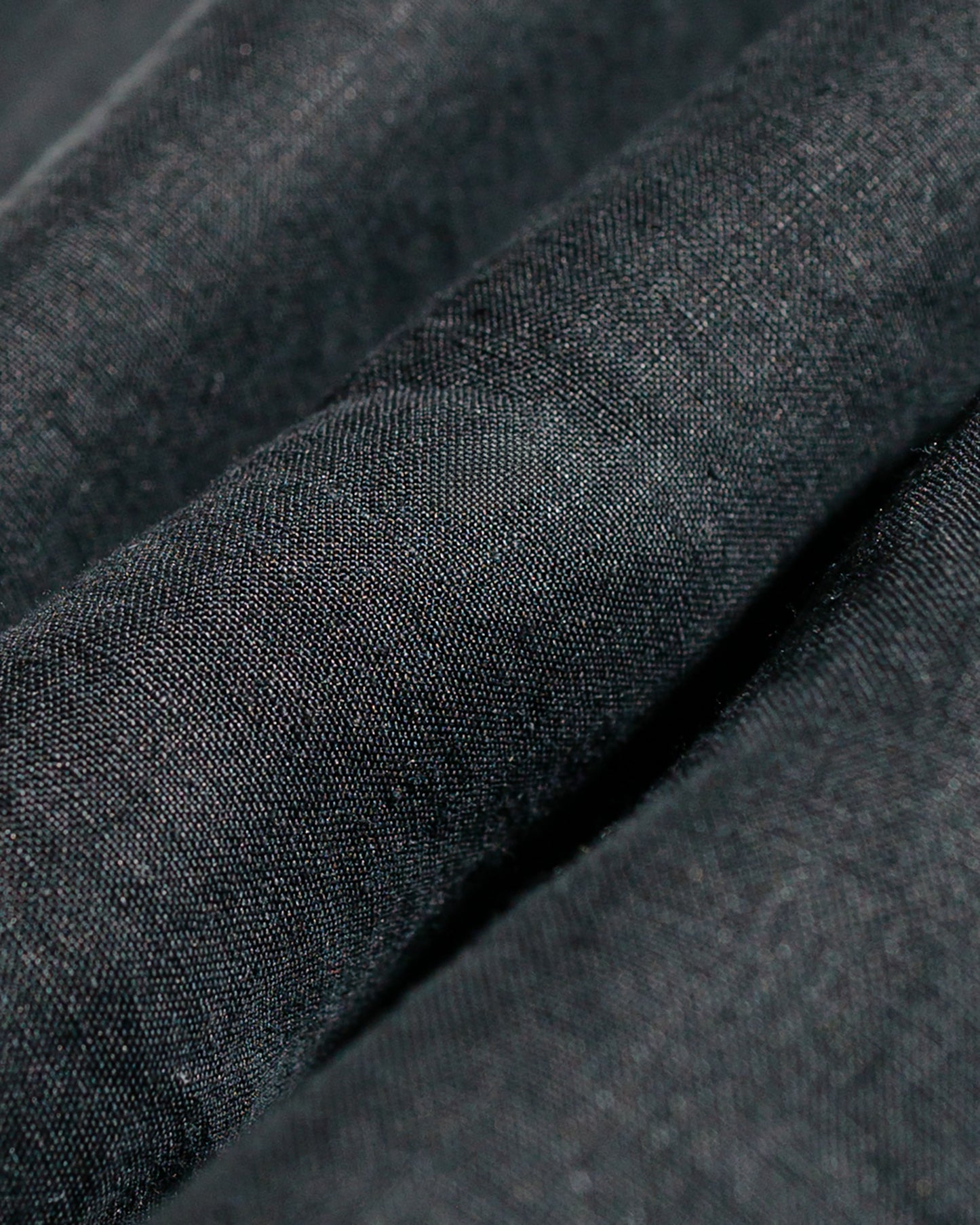 MARKAWARE Classic Fit Double Pleated Trousers 801 Hemp Typewriter-Cloth Black