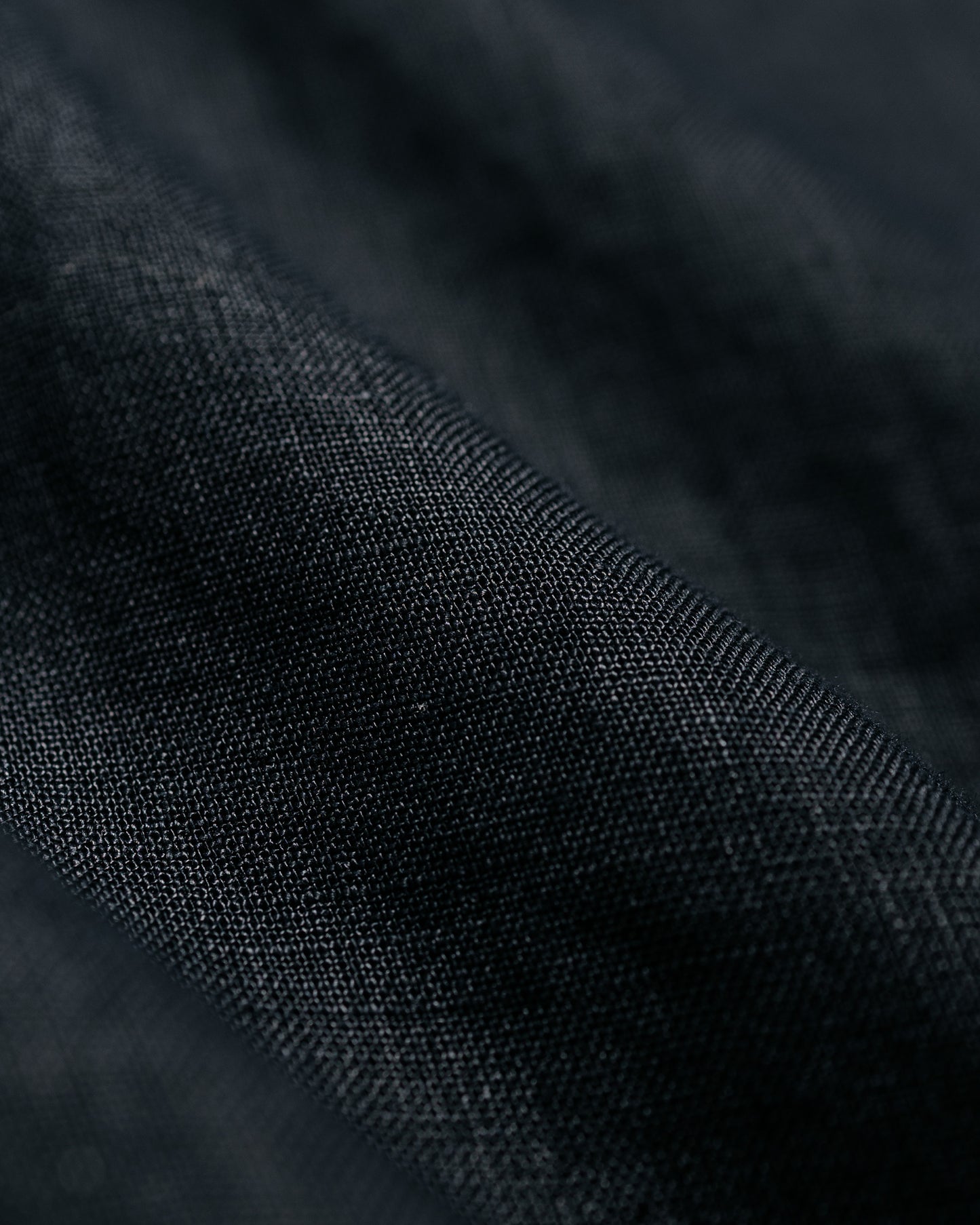 MARKAWARE Double Pleated Easy Trousers Hemp Shirting Black