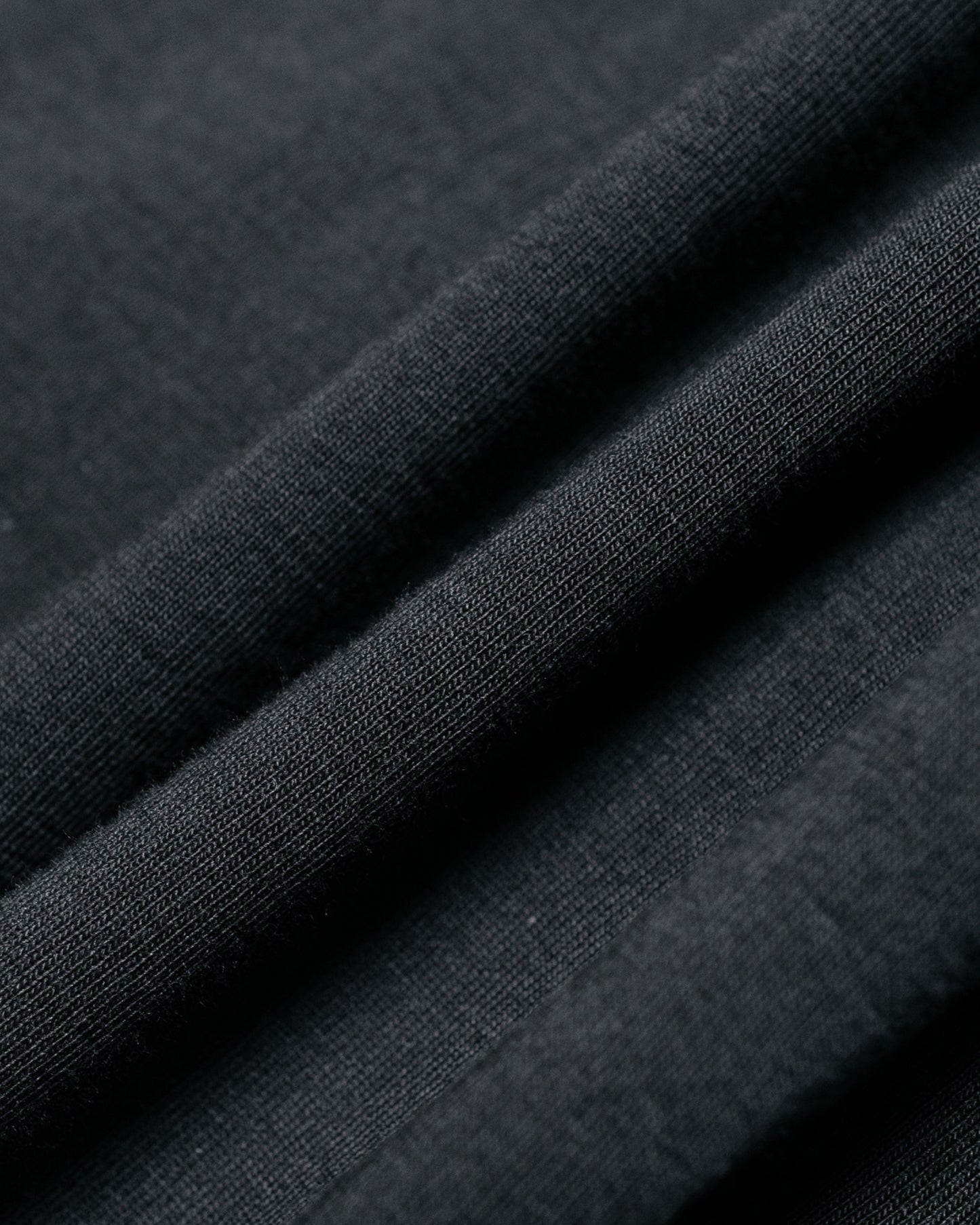 Merz B. Schwanen 215 Loopwheeled T-Shirt Charcoal fabric