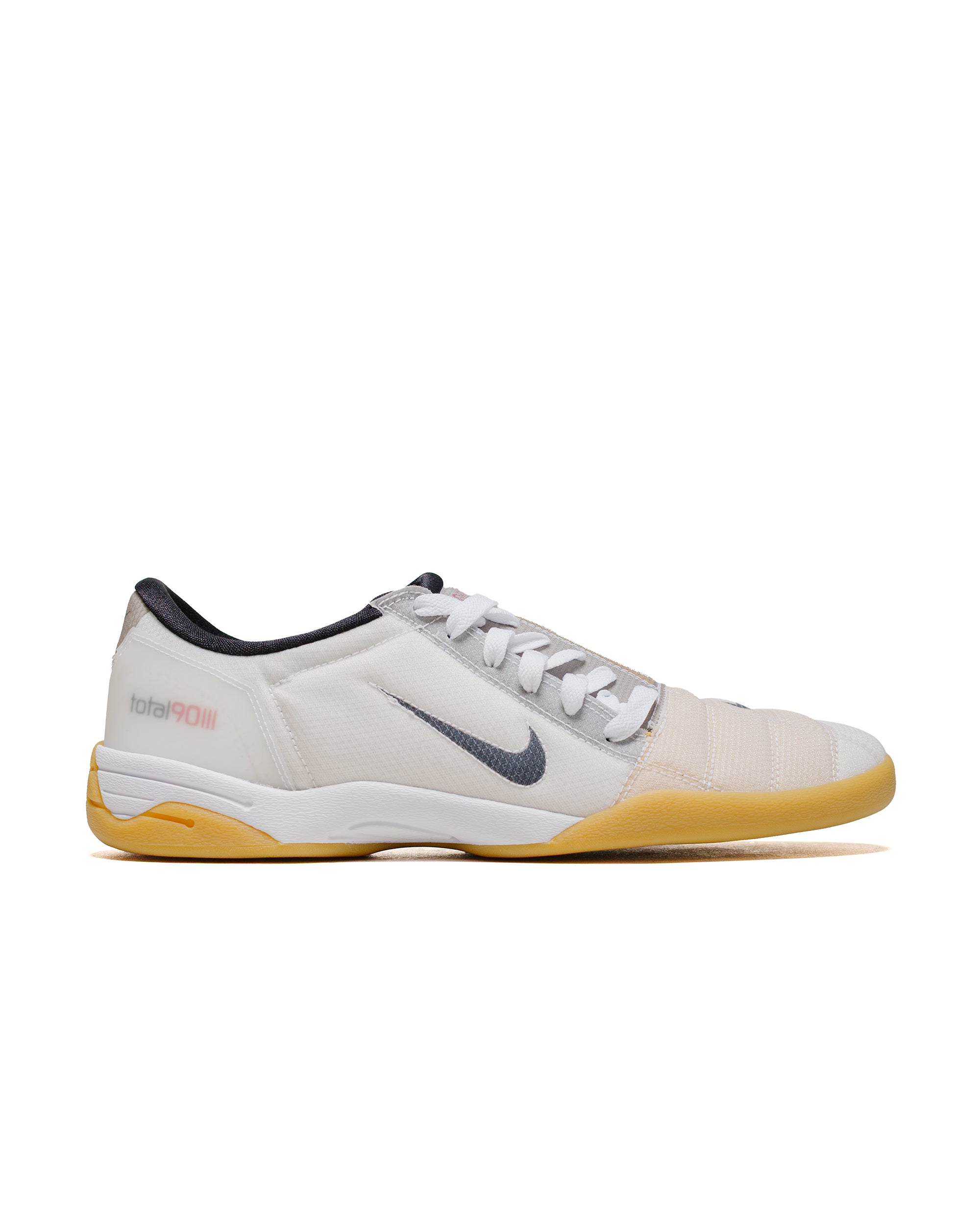 Nike Total 90 White/Black â lost & found