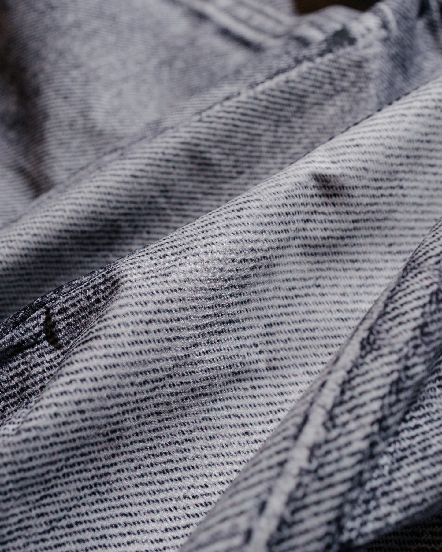 SATISFY PeaceShell 5" Unlined Shorts Black Denim