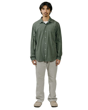 Save Khaki United Poplin Standard Shirt Basil model full