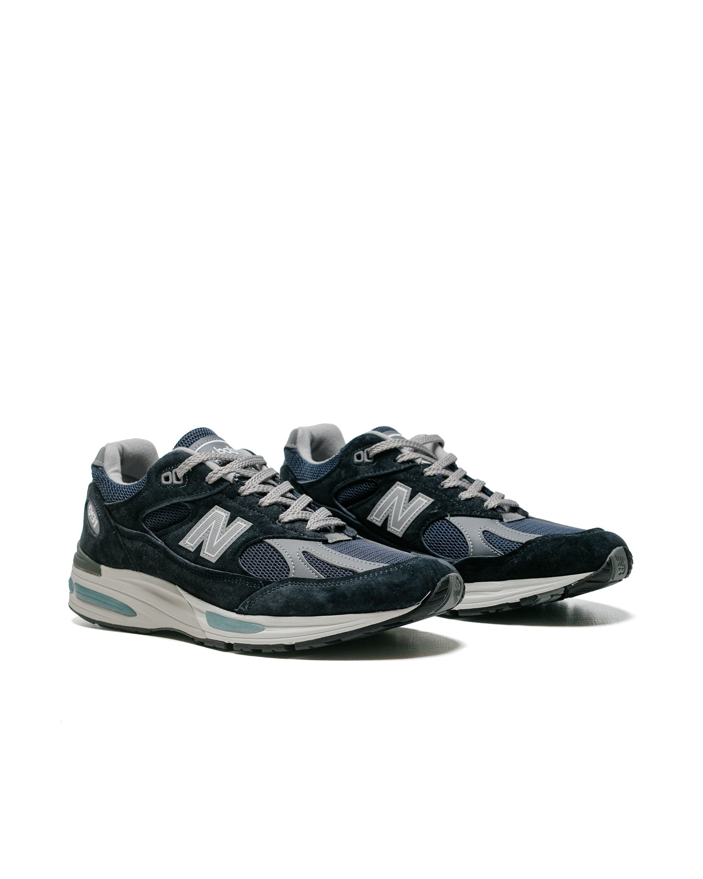 New Balance U991NV2 Dark Navy/Smoked Pearl side