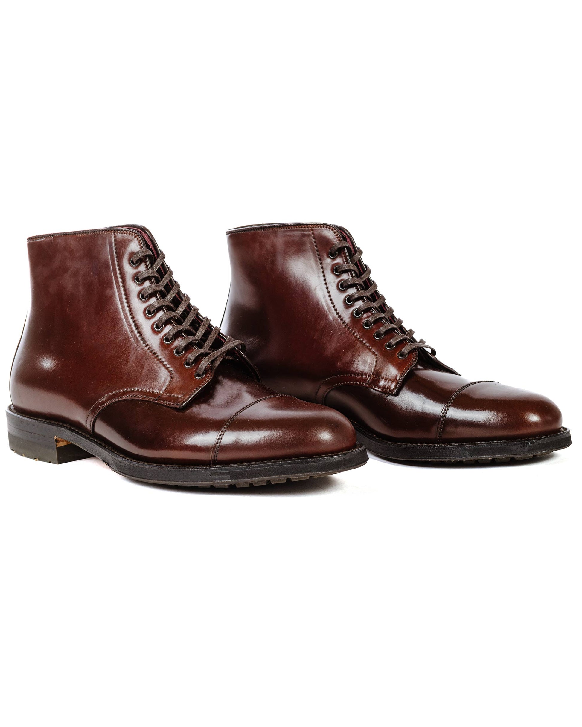 Alden Straight Tip Boot With Commando Sole Colour '8' Shell Cordovan G2801C Side