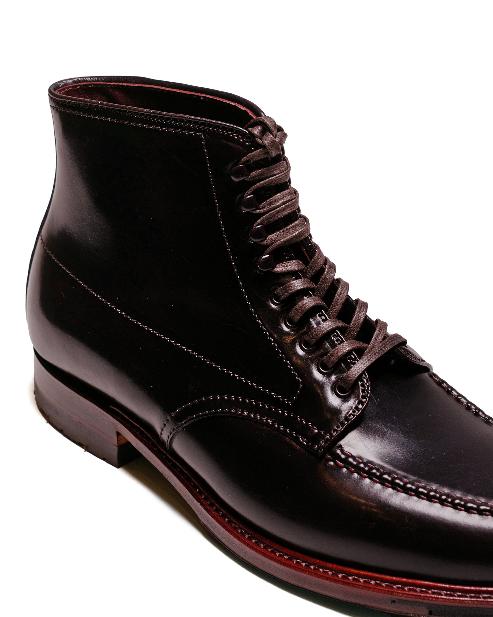Alden U-Tip Indy Boot with Commando Sole Colour 8 Shell Cordovan G9901HC