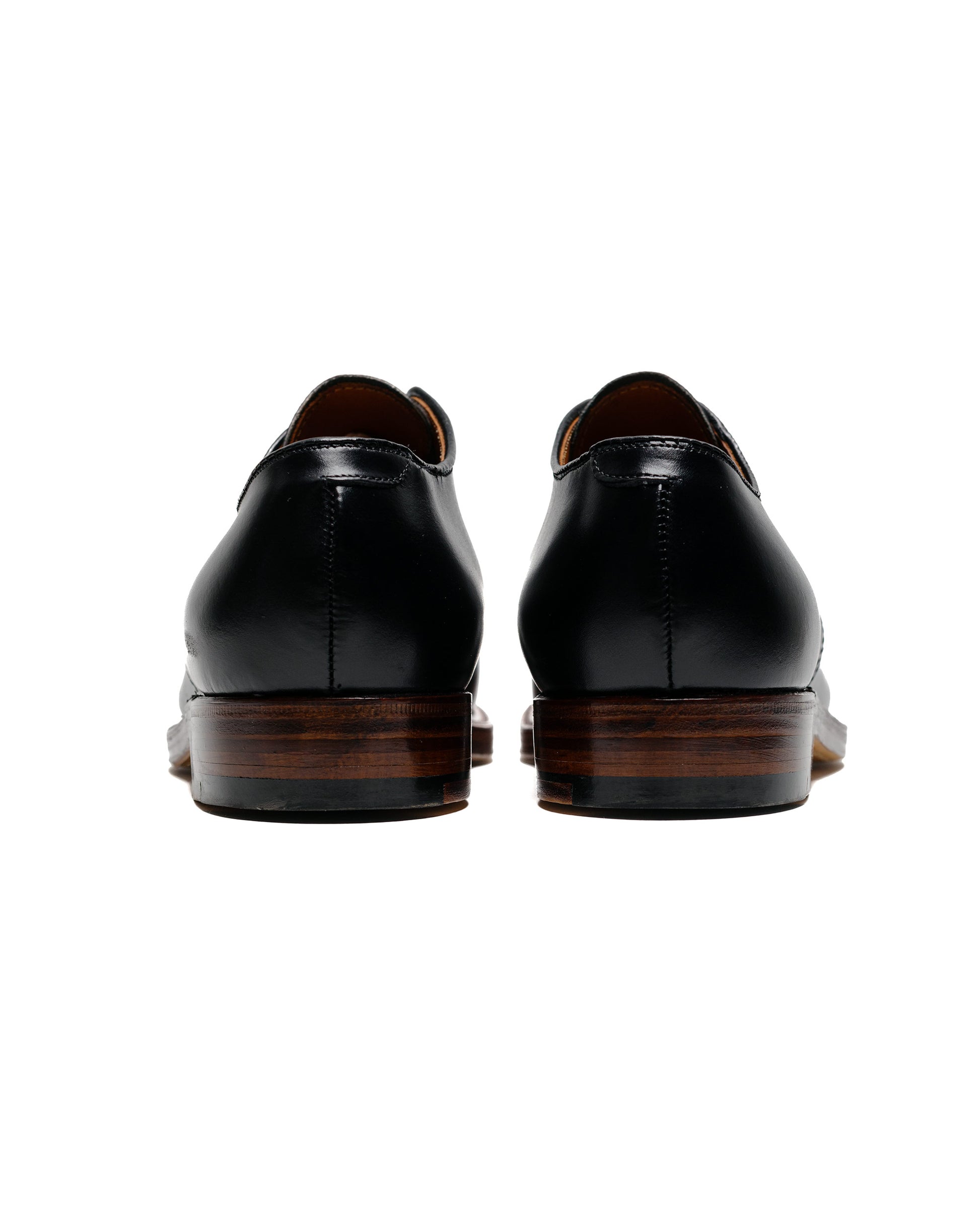 Alden V Tip Blucher Black Calfskin/Black Regina Grain G2603 Back