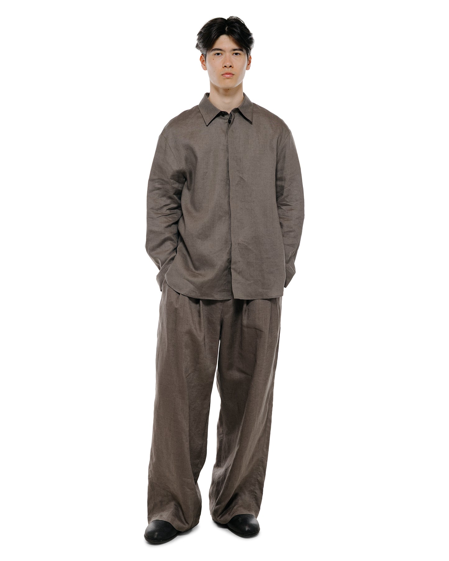 lost & found Amomento Amomento Linen Two Tuck Wide Pants Khaki