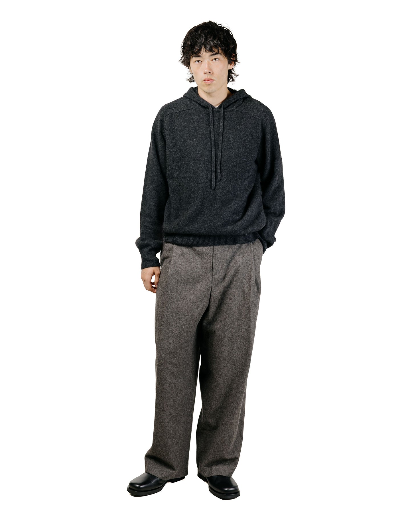 Amomento Racoon Hoodie Knit Charcoal