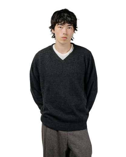 Amomento Racoon V-Neck Knit Charcoal
