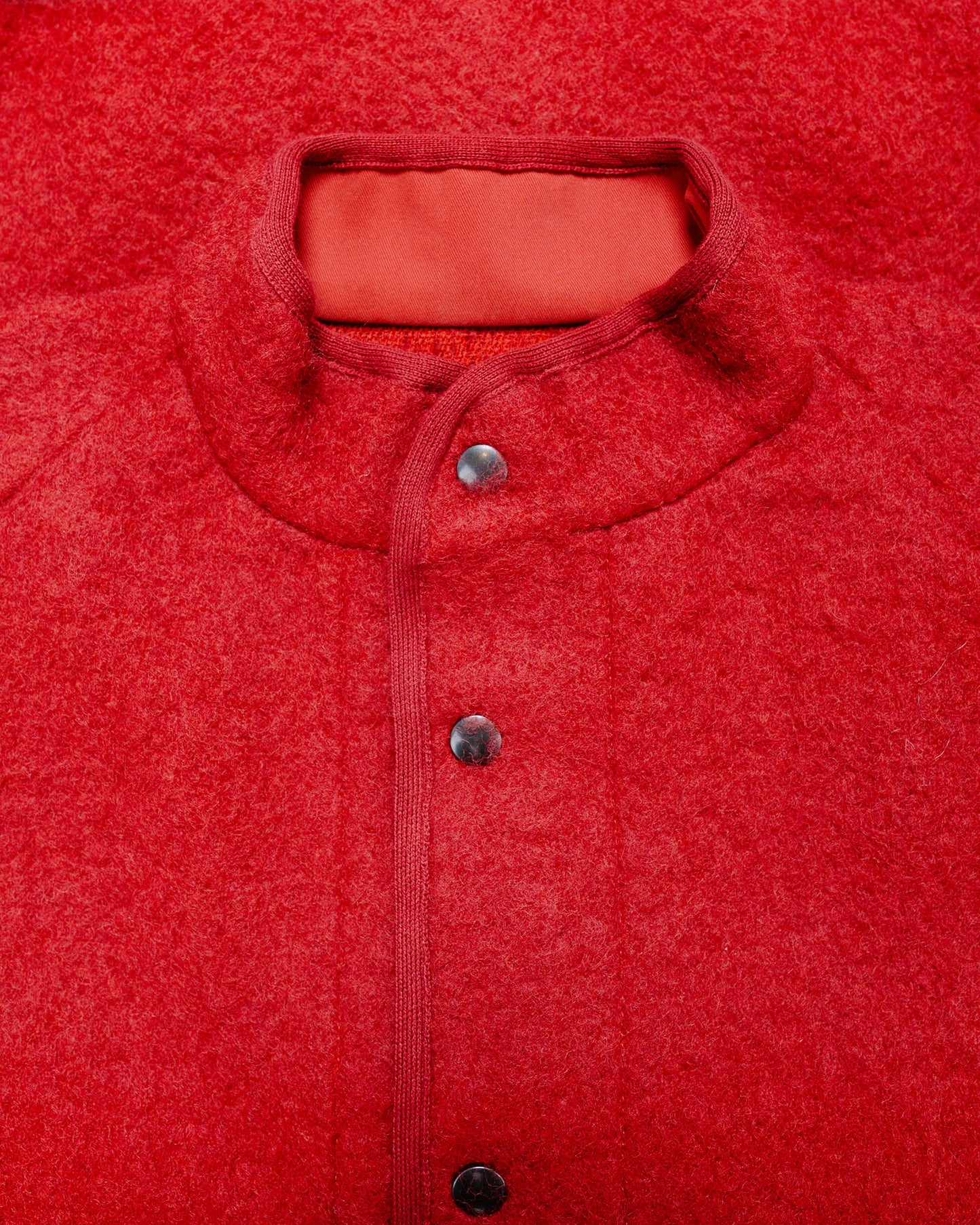 Arpenteur Contour J Shaggy Wool Red