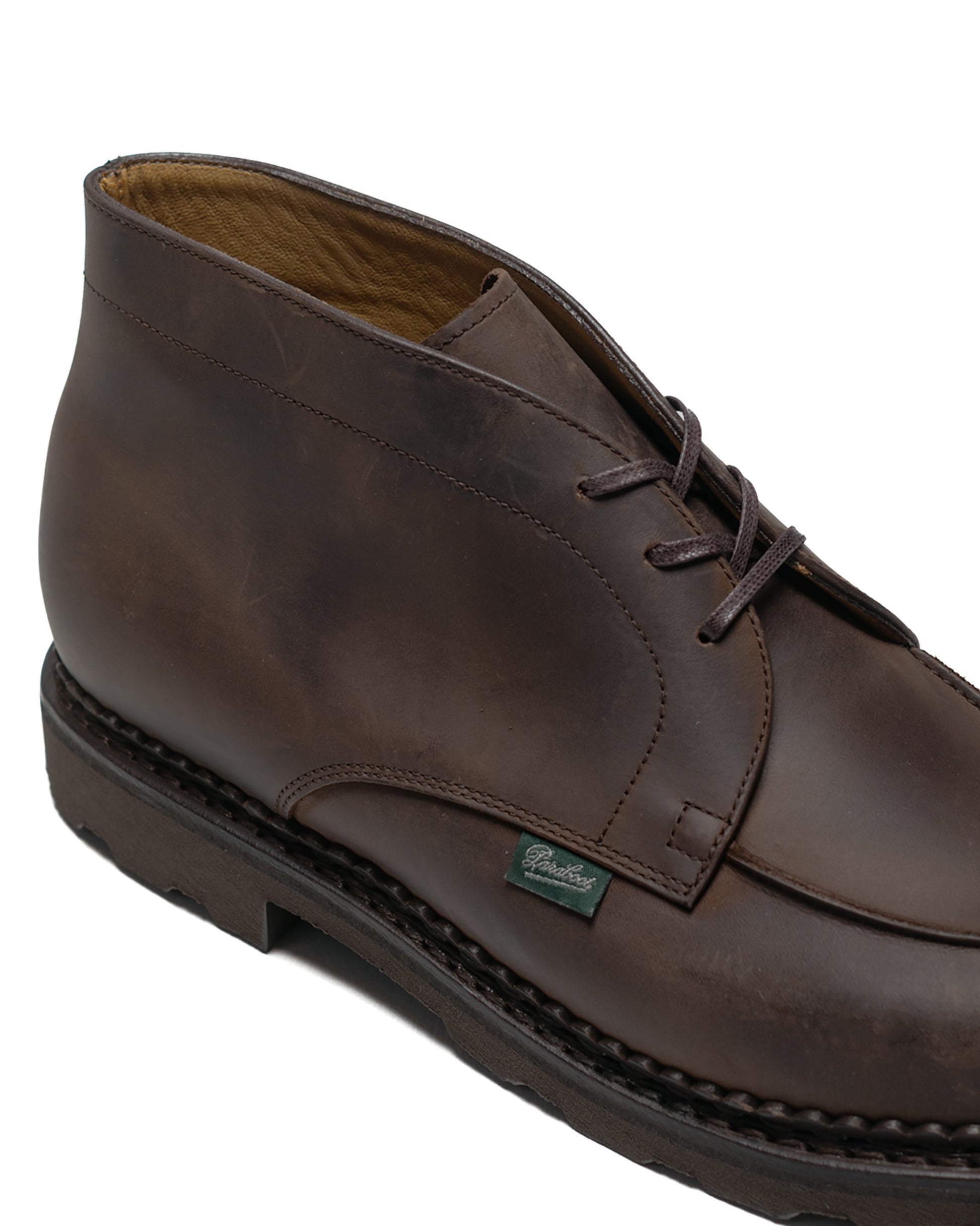 Arpenteur Paraboot Chukka Nubuck Marron close