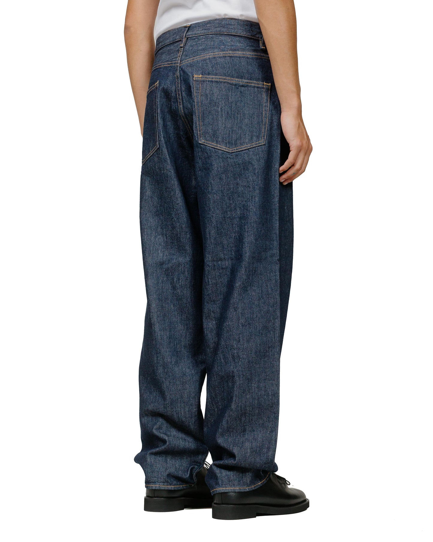 Auralee Hard Twist Denim Wide Pants Indigo model back