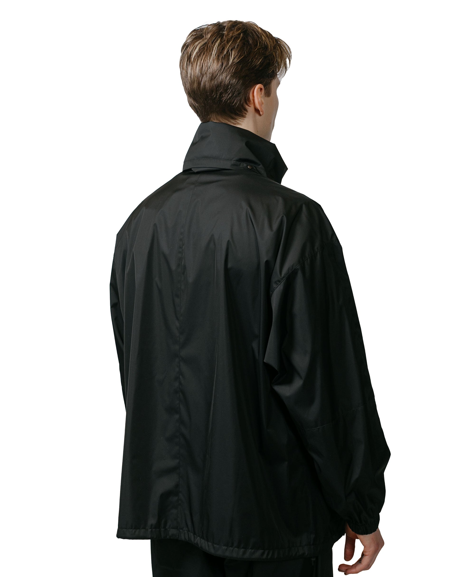 Auralee Hard Twist Polyester Satin Laminate Zip Blouson Black model back