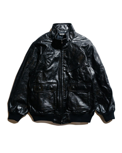 - Model is 6’2” (189cm), 160lbs (73kg) and wearing 