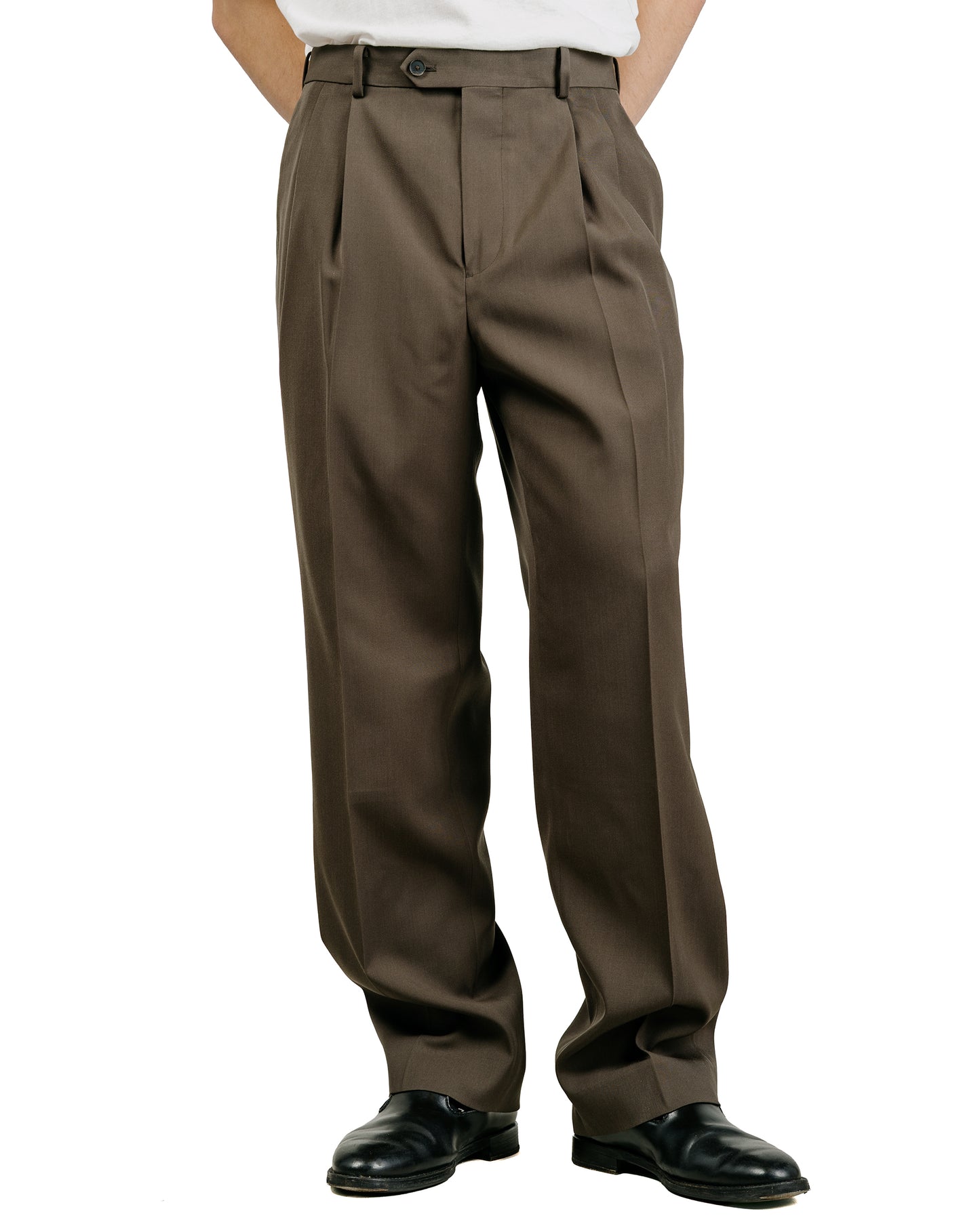 Auralee Light Wool Max Gabardine Two-Tuck Slacks Dark Brown