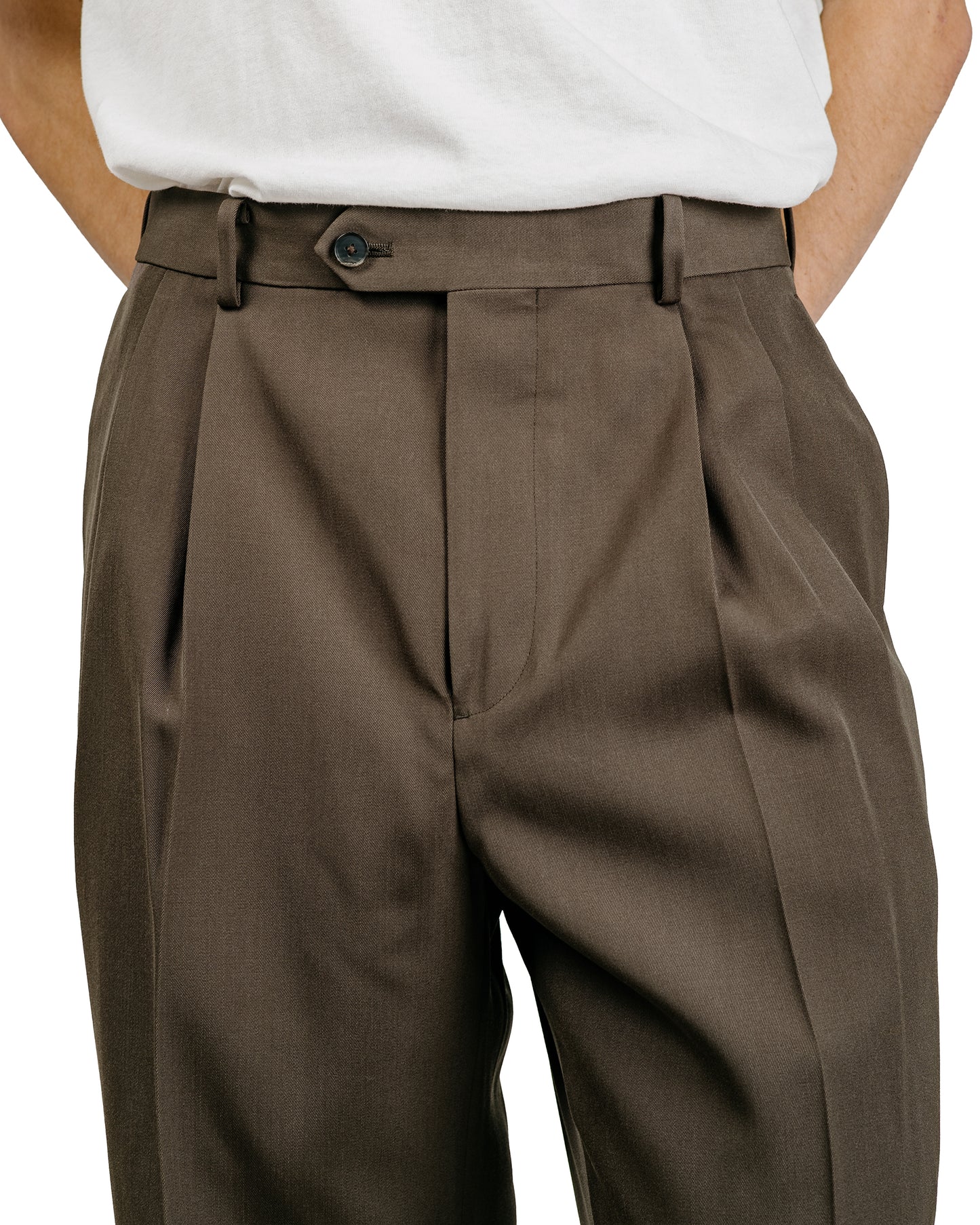 Auralee Light Wool Max Gabardine Two-Tuck Slacks Dark Brown