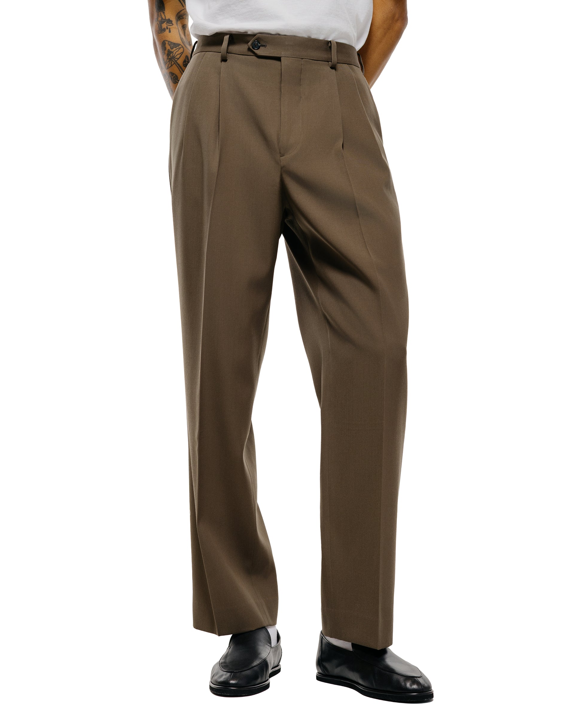 Auralee Light Wool Max Gabardine Two-Tuck Slacks Dark Olive Brown