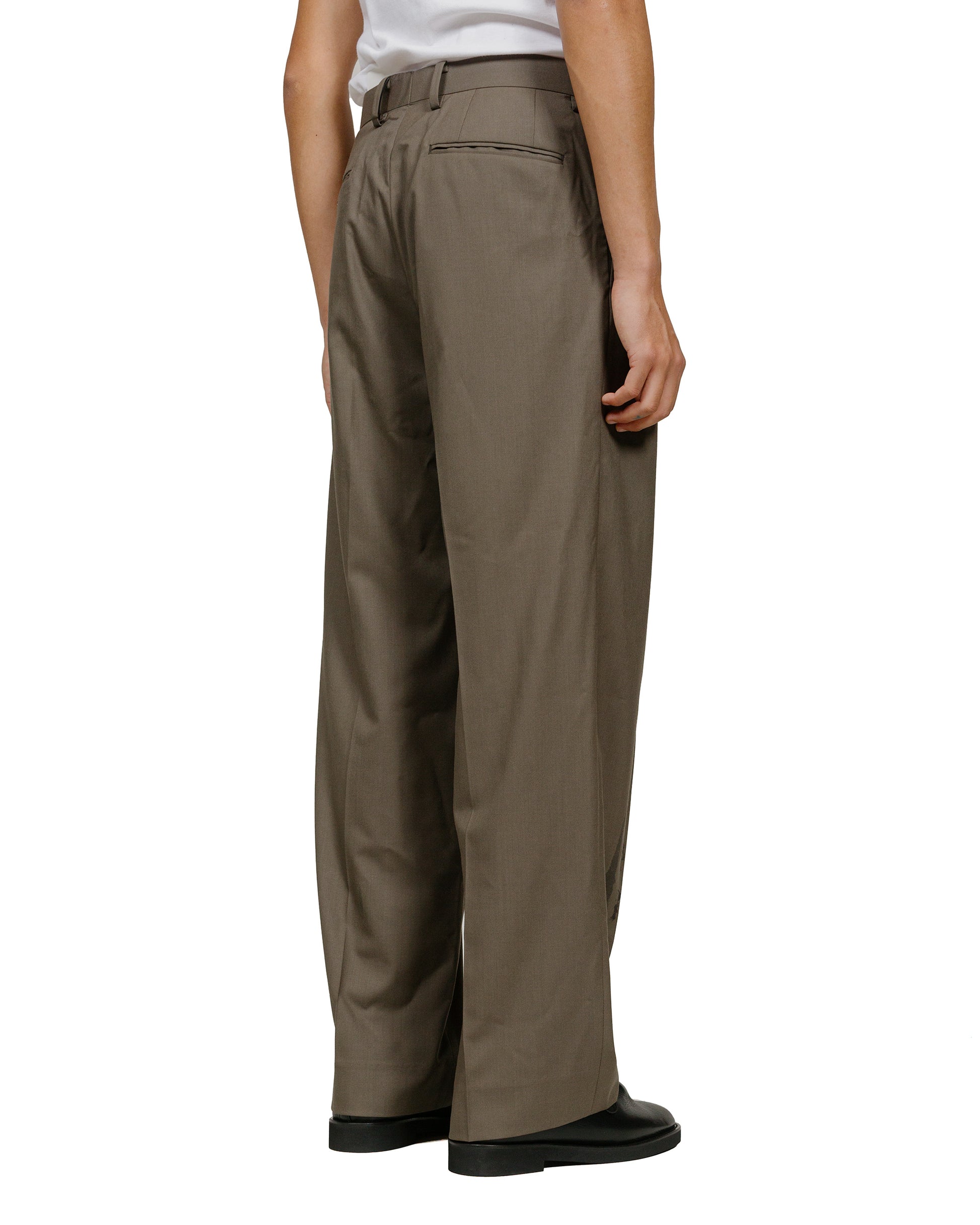 Auralee Super Fine Tropical Wool Slacks Dark Khaki model back