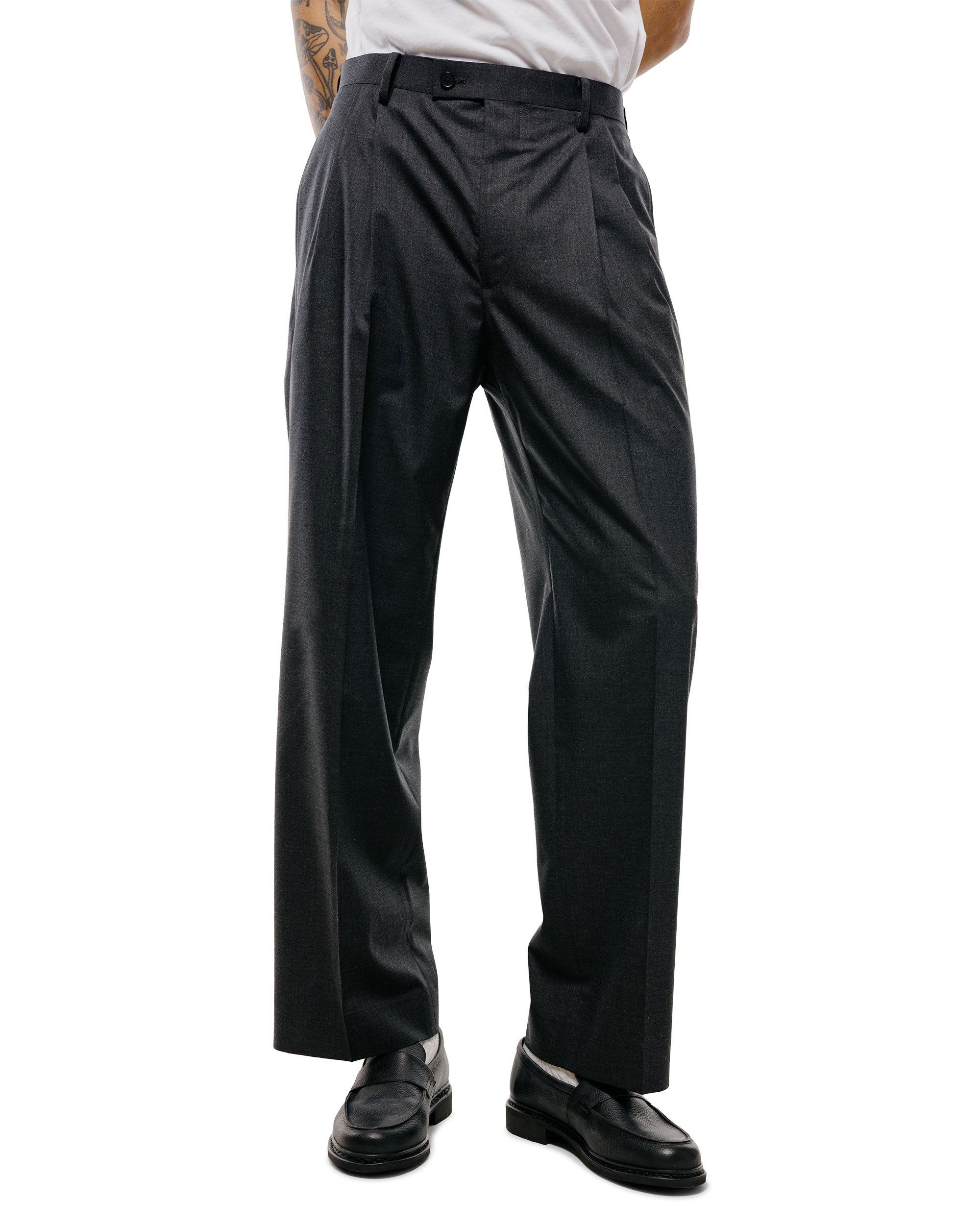 【AURALEE 】TROPICAL WOOL TWO-TUCK SLACKS Auralee Ultra Fine Tropical Wool Two-Tuck Slacks Top Charcoal