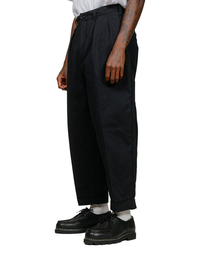 Beams Plus 2Pleats Twill Black model front