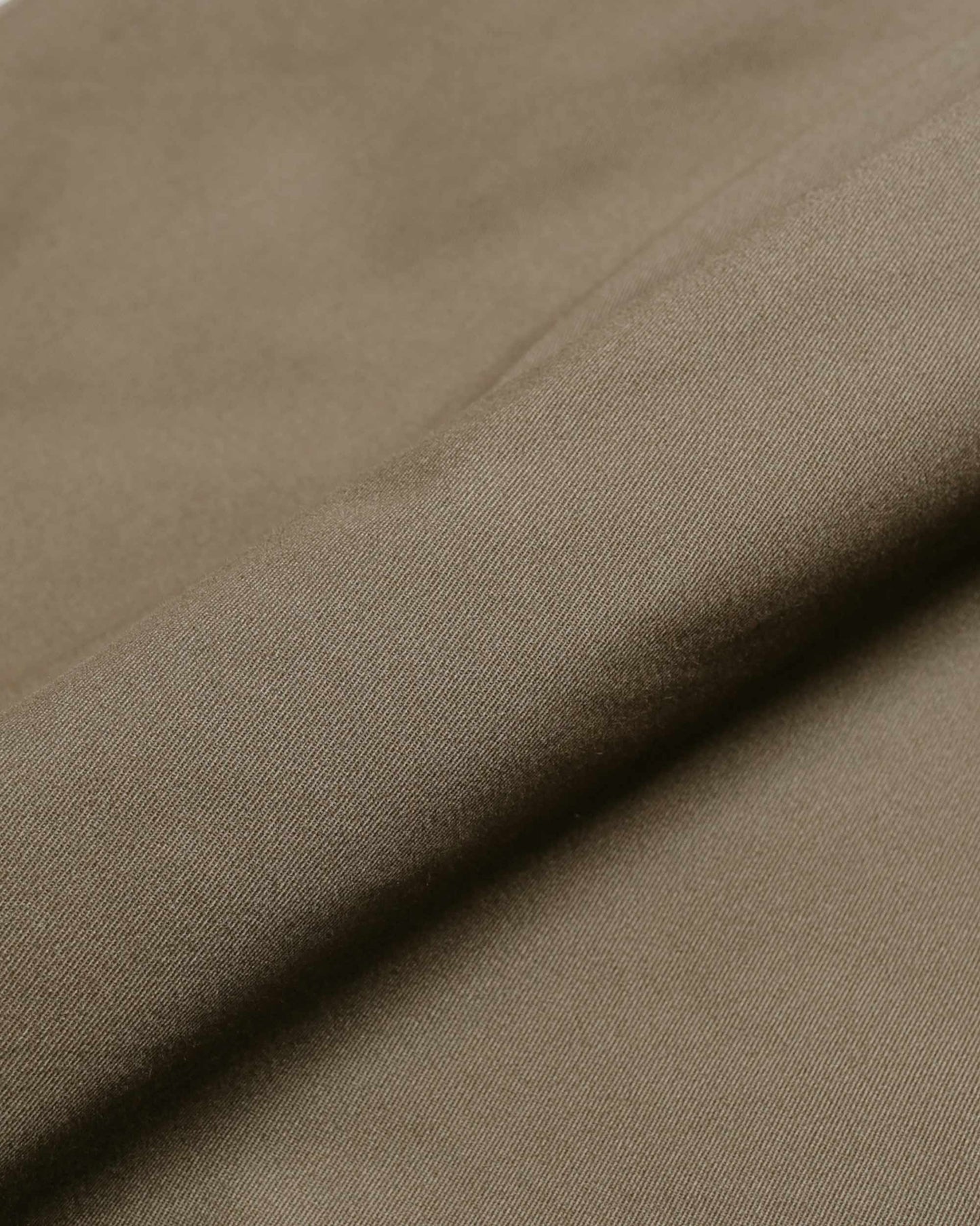 Beams Plus 2Pleats Twill Olive fabric