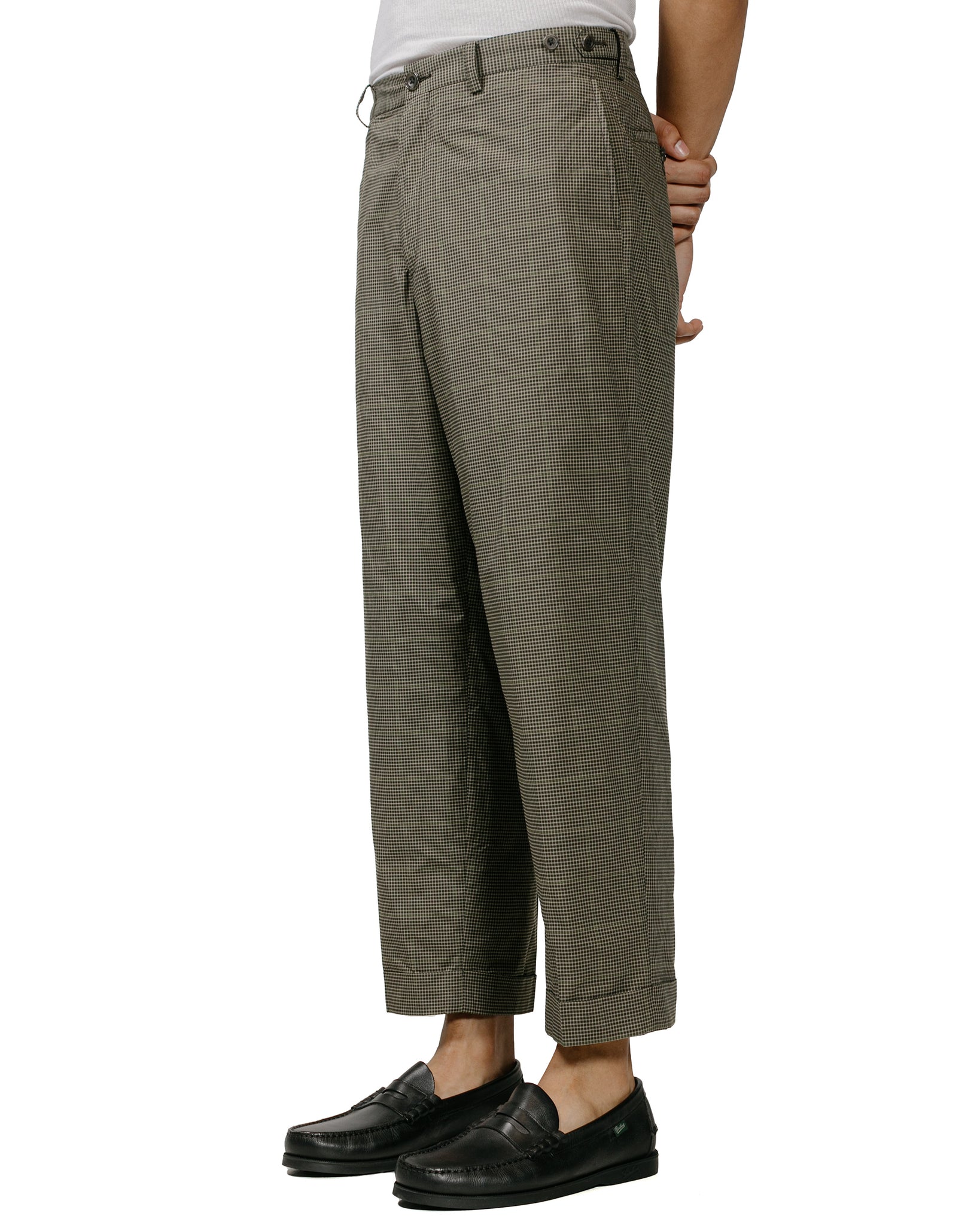 Beams Plus IVY Trousers Wide PE Plaid Olive model front