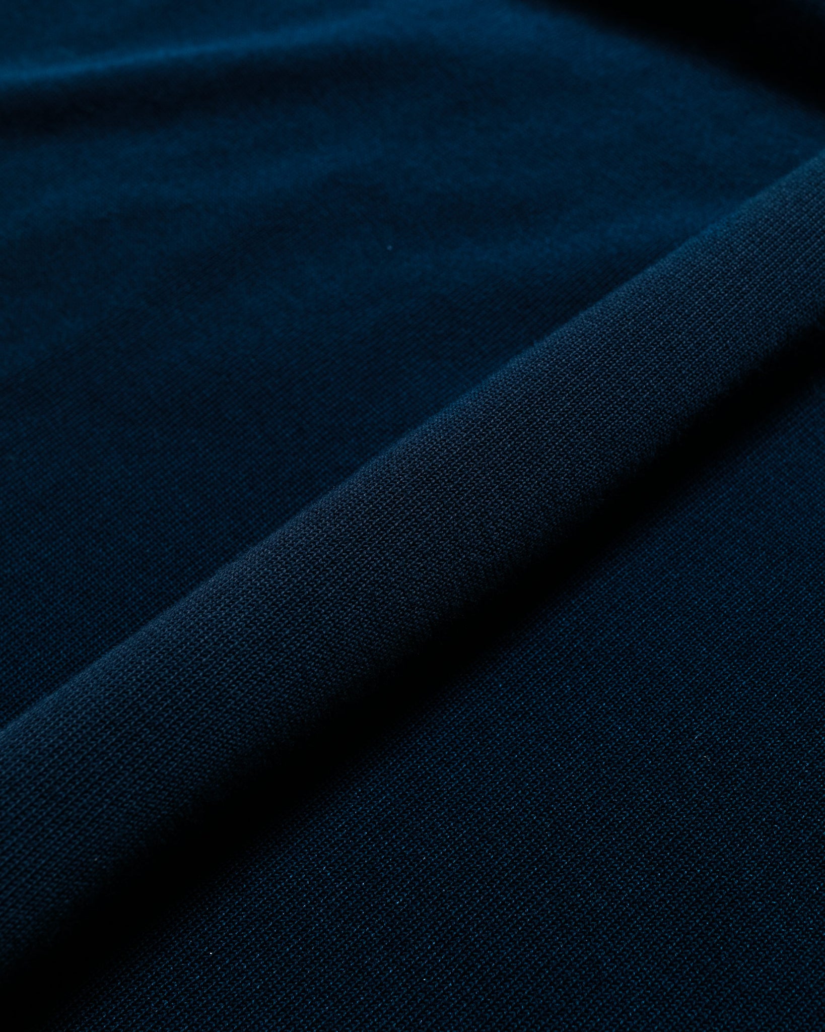 Beams Plus Knit Polo Solid 12G Navy fabric