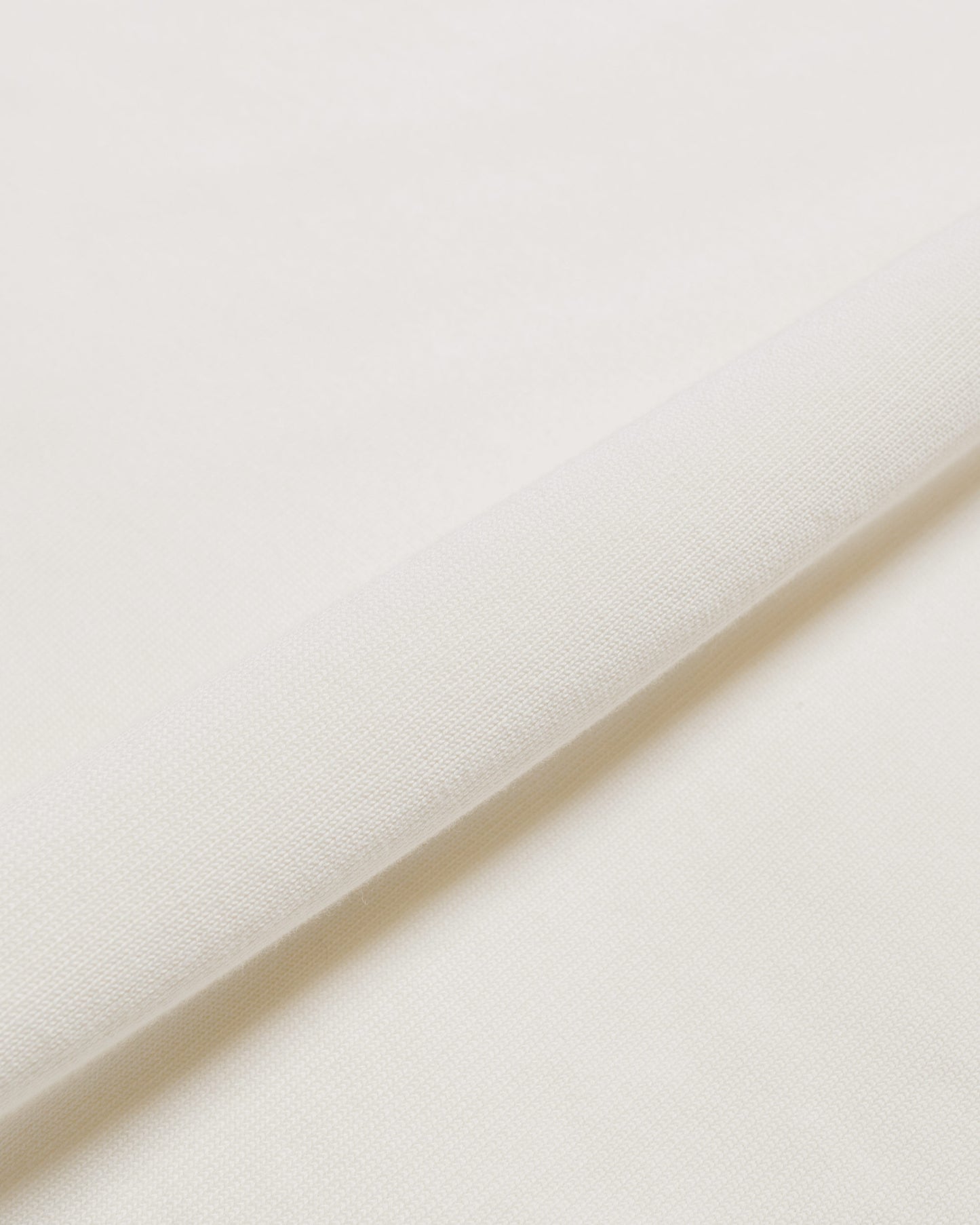 Beams Plus Knit Polo Solid 12G White fabric