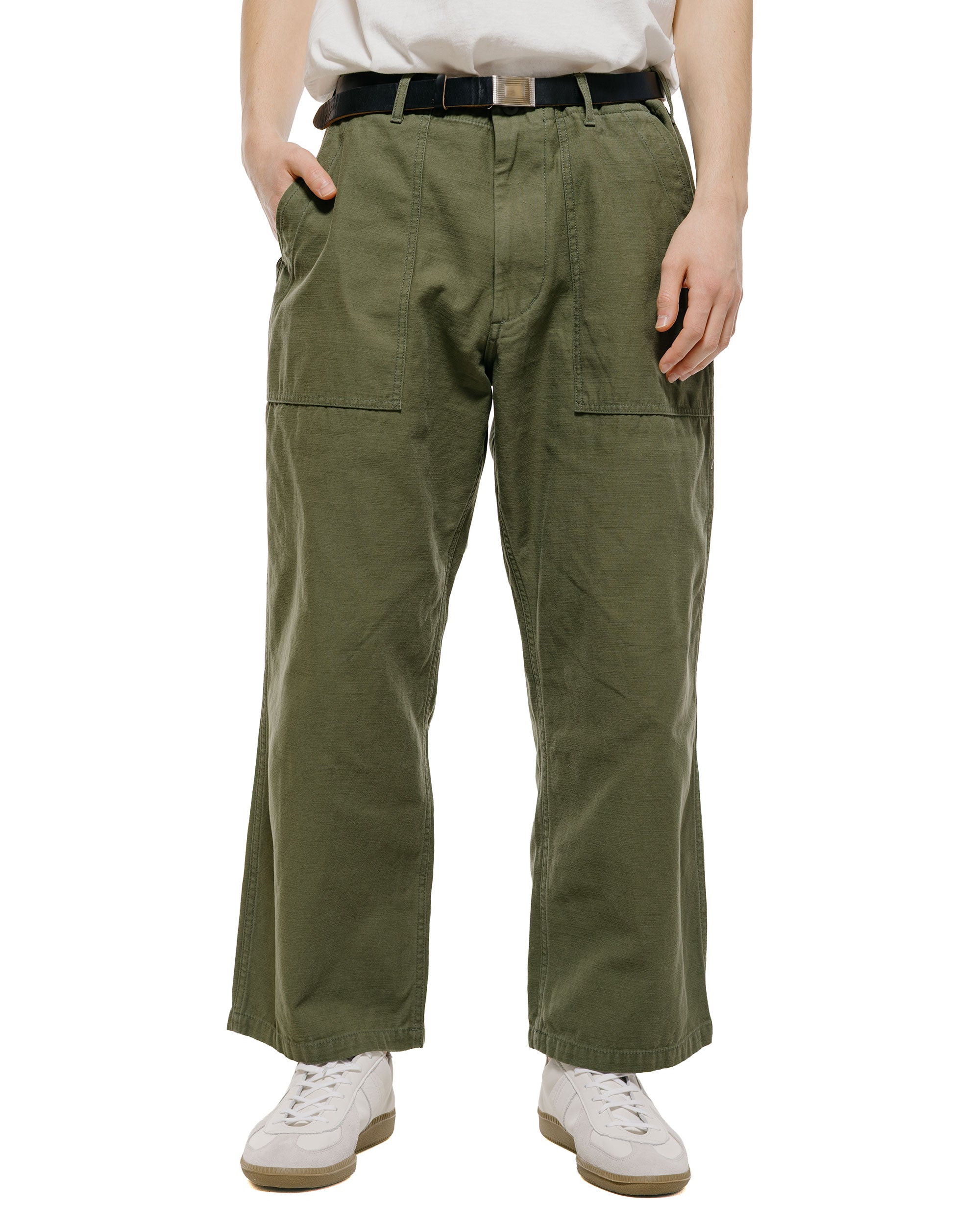 パンツ BEAMS PLUS MIL Utility Trousers BEAMS + Beams Plus MIL Utility Trousers Reversed Sateen Olive Green