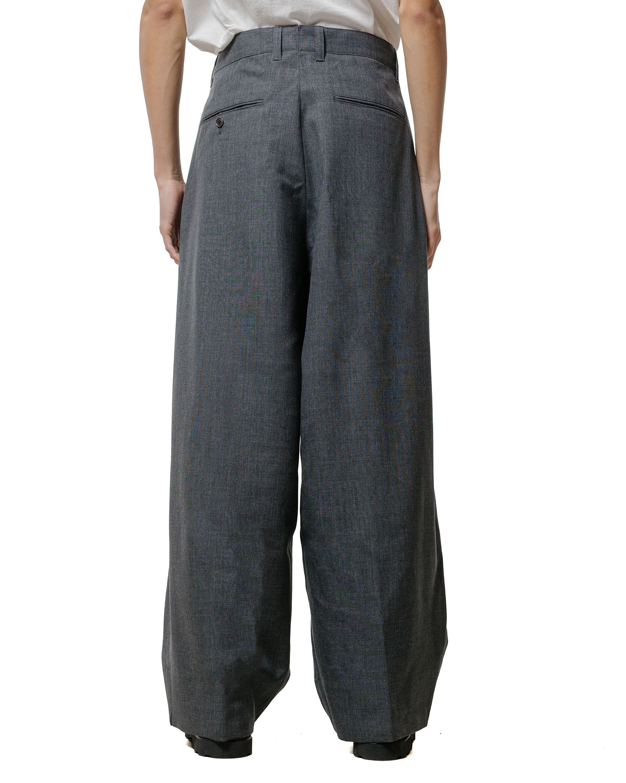 パンツ STUDIO NICHOLSON ALVY DOUBLE PLEAT PANT Beams Plus Studio Nicholson Alvy Double Pleat Pant Charcoal