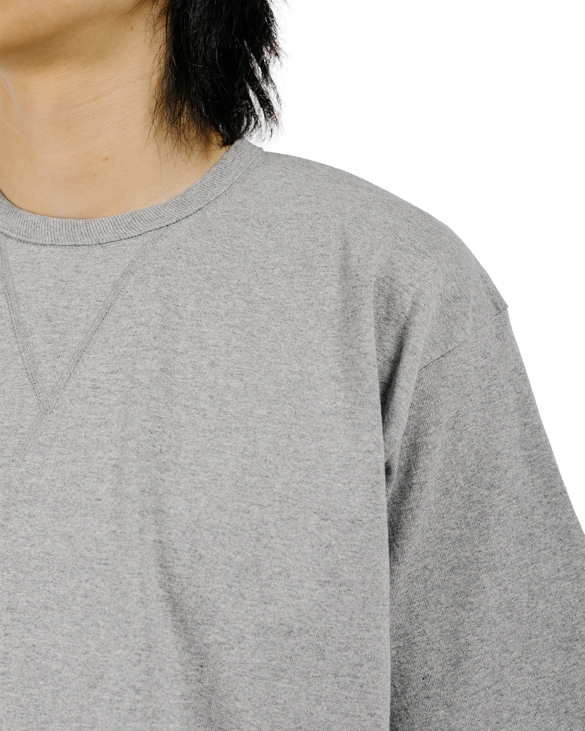 Denime Lot. 275 Front V Crew Neck T-Shirt Solid Color Heather Gray