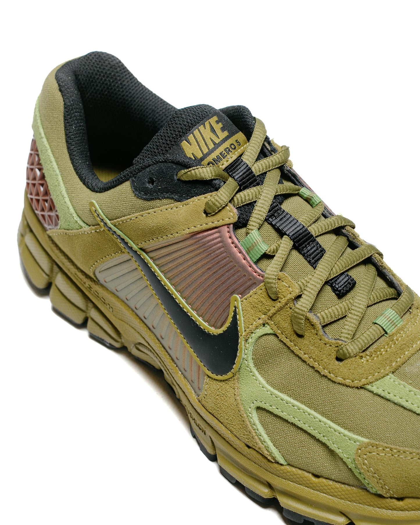 Nike Zoom Vomero 5 Pacific Moss close