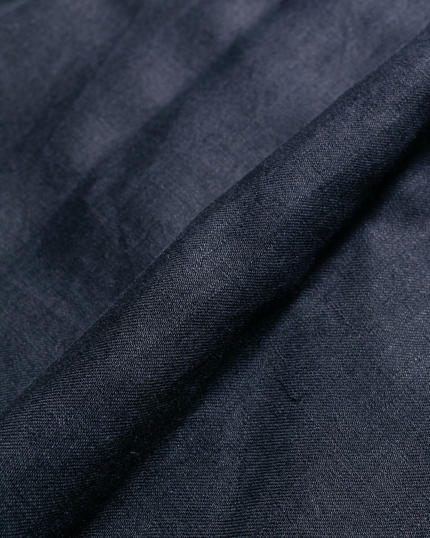Engineered Garments Carlyle Pant Navy Linen Twill fabric