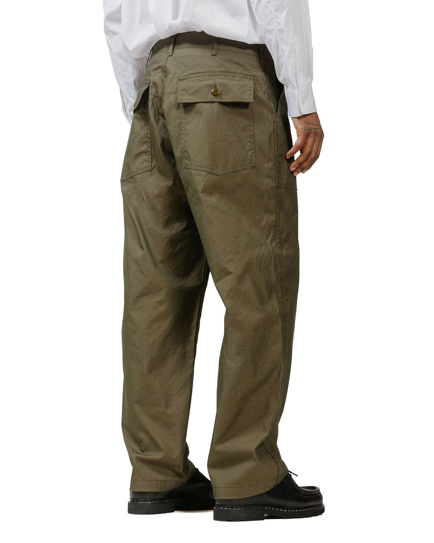 Engineered Garments Fatigue Pant Olive CP Weather Poplin model back