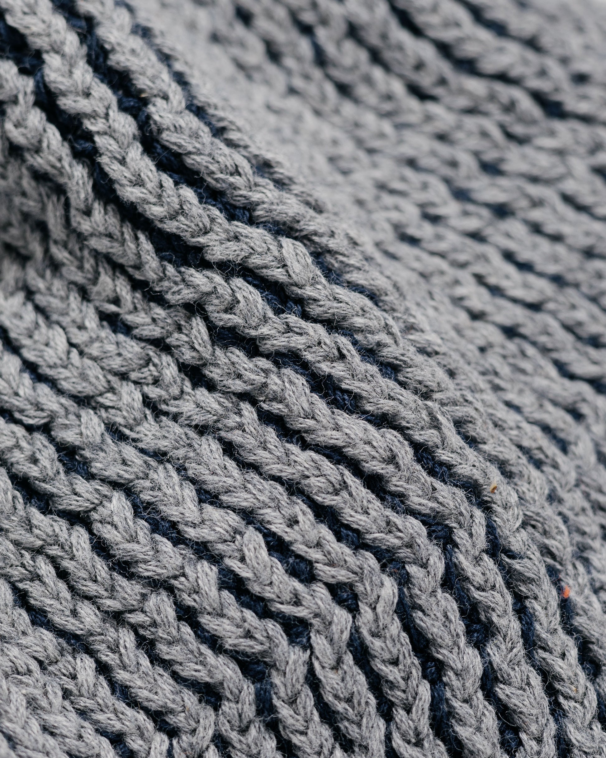 Found Feather Wave Skully Navy Grey