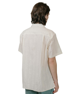 Gitman Vintage Bros. Cream Cotton/Linen Yarn-Dyed Dobby Beach Shirt model back