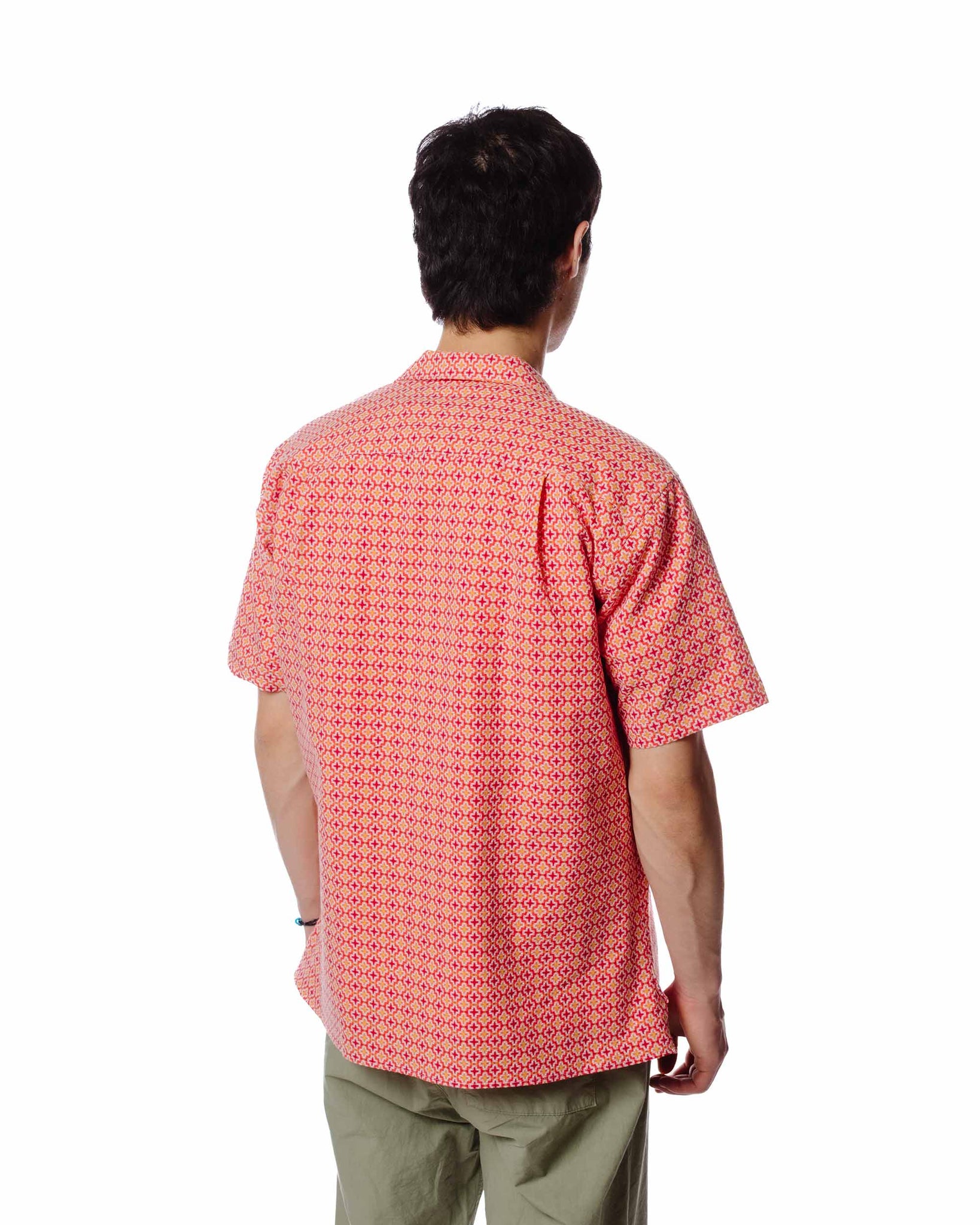 Gitman Vintage Bros. Summer Ready Jacquard Camp Collar Shirt Red Model Rear