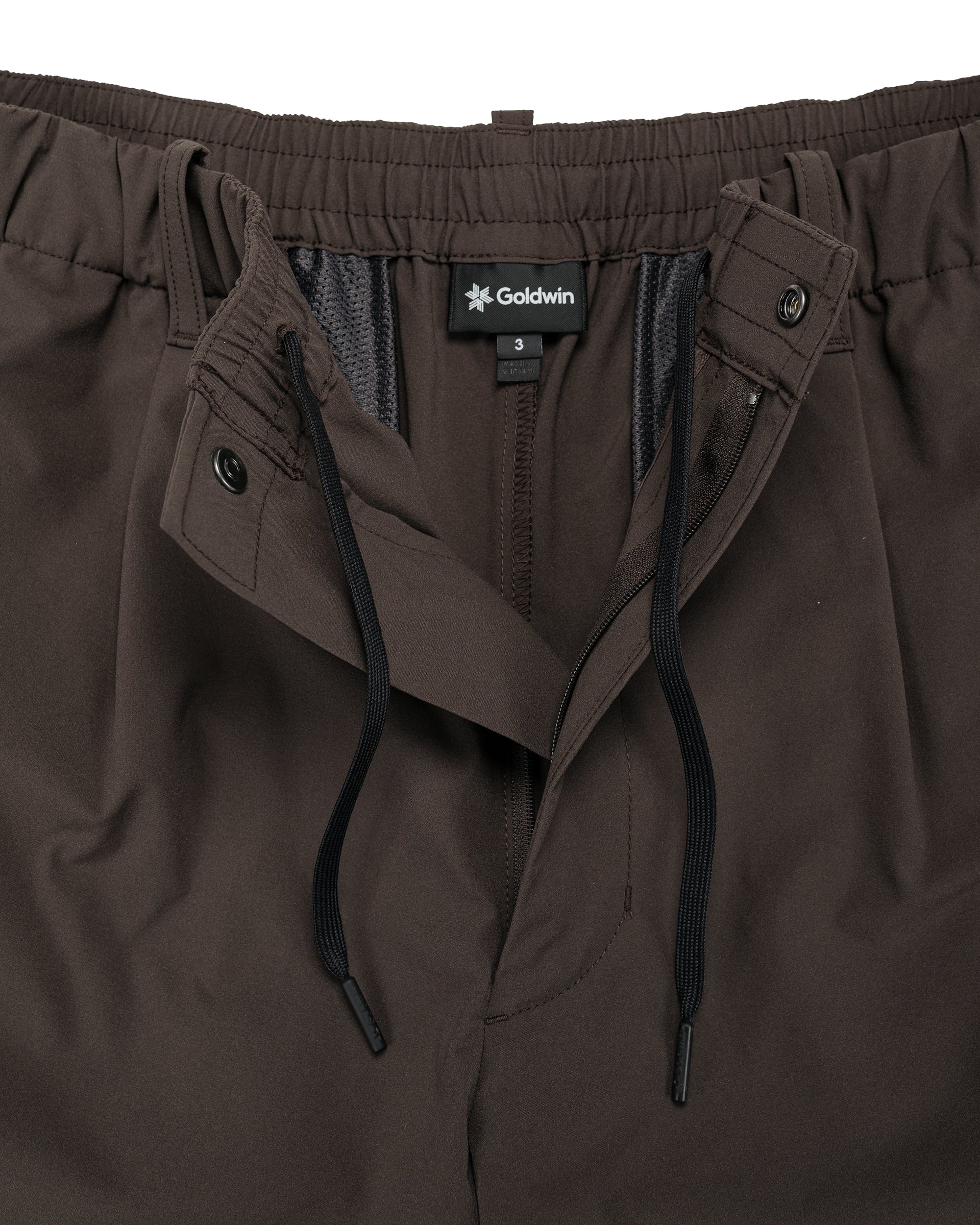 Goldwin One Tuck Light Stretch Shorts Jet Brown