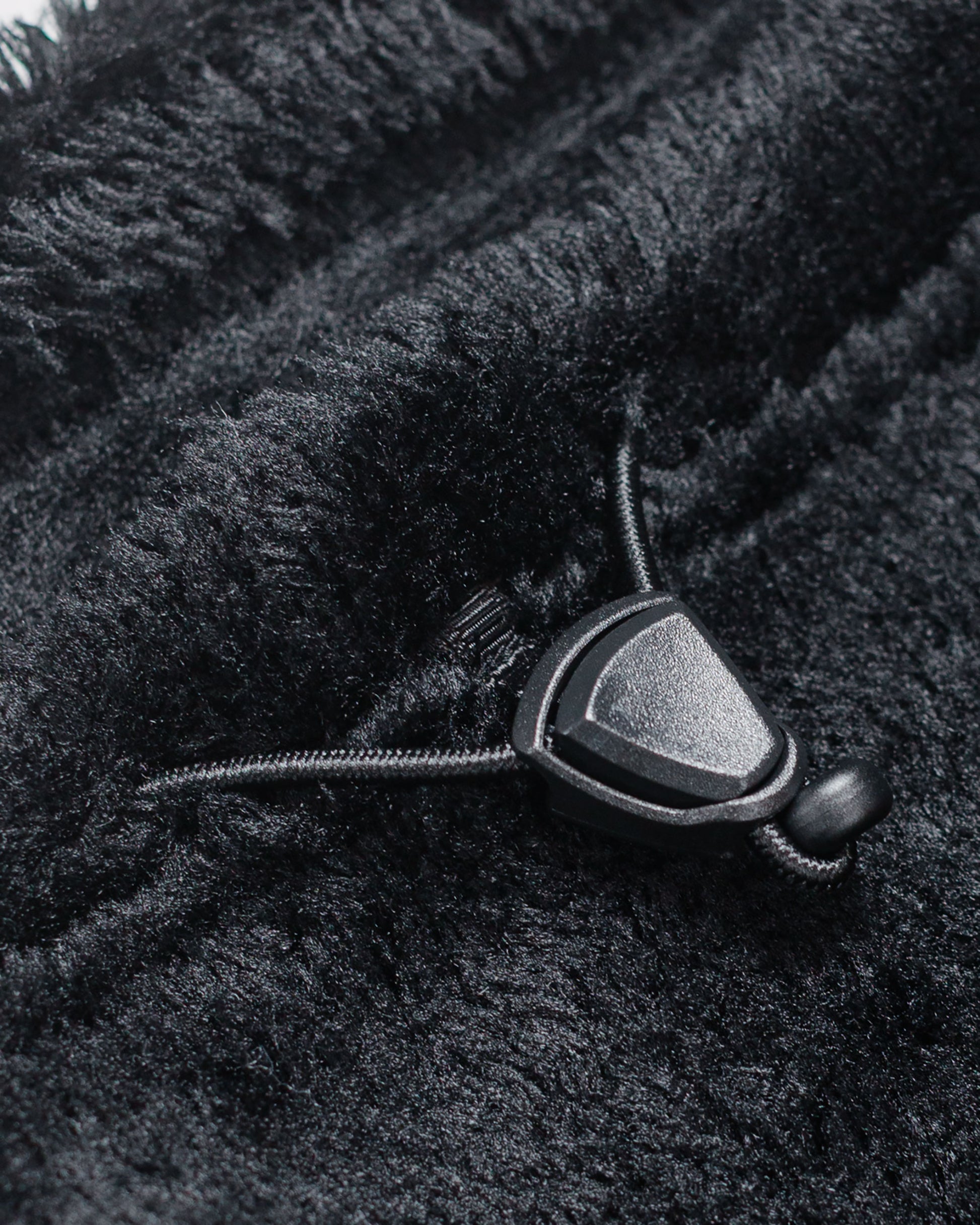 Goldwin POLARTEC High Loft Fleece Neck Warmer Ink Black