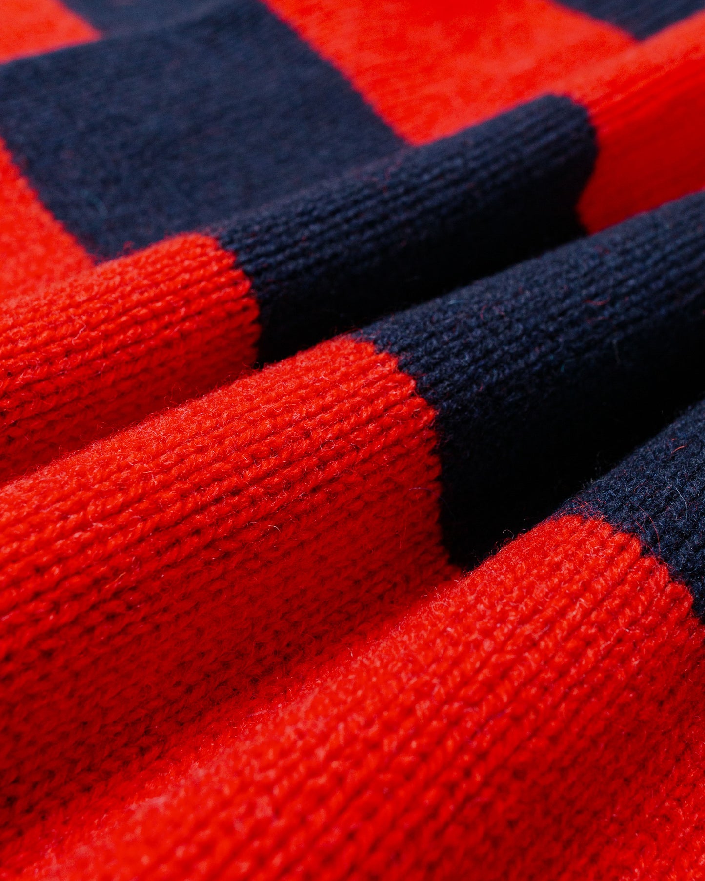 Howlin' Absolute Polo Fire