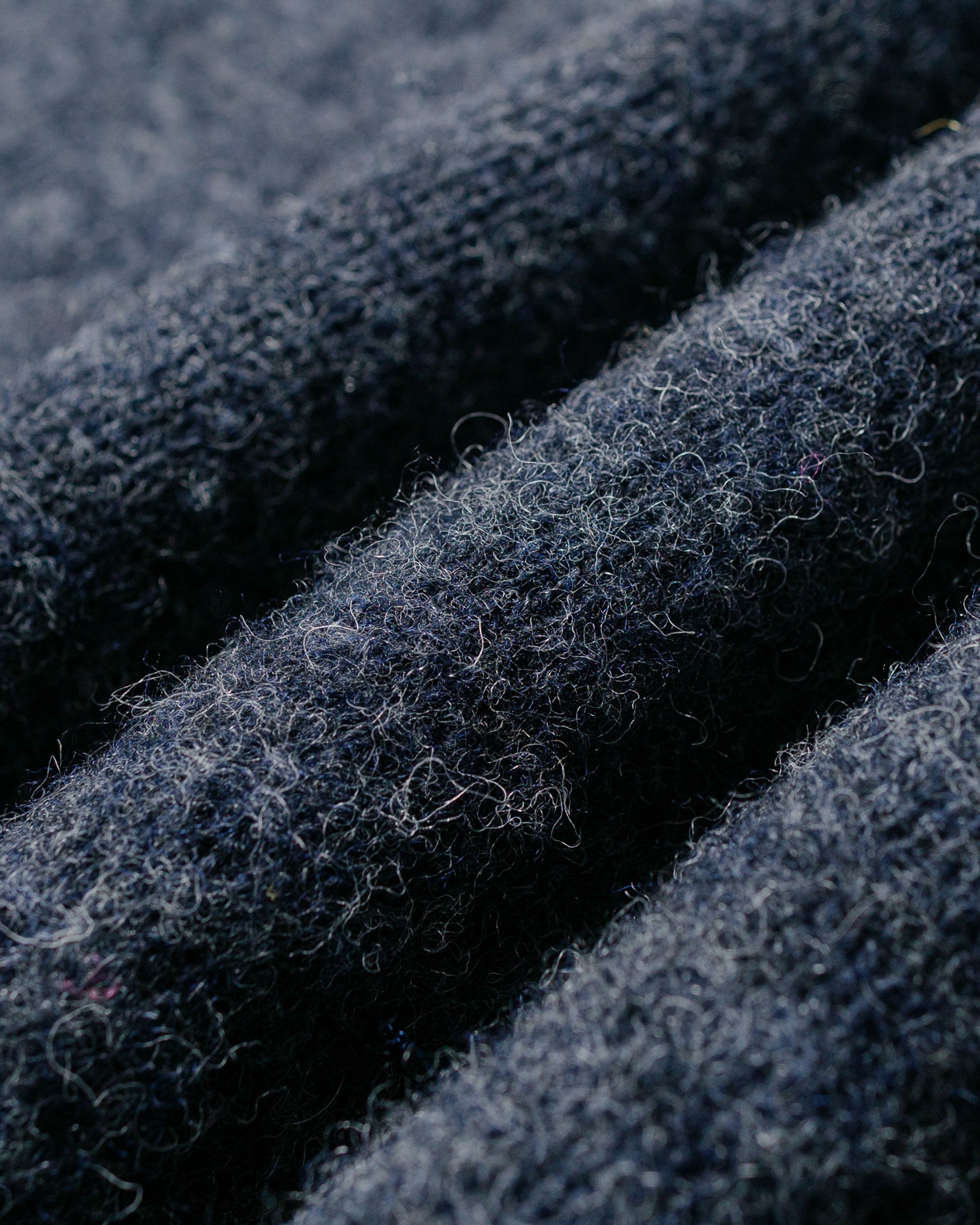 トップス TANAKA SHAGGY SWEATER - CHARCOAL Lost & Found Shaggy Sweater Charcoal