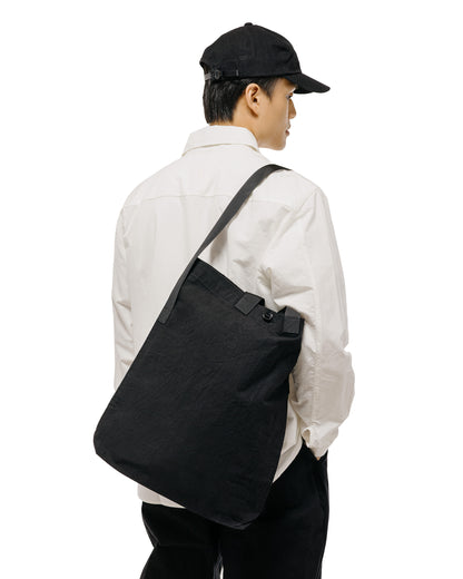 MAN-TLE R0B1 'Multi Handle Tote' Black Wax