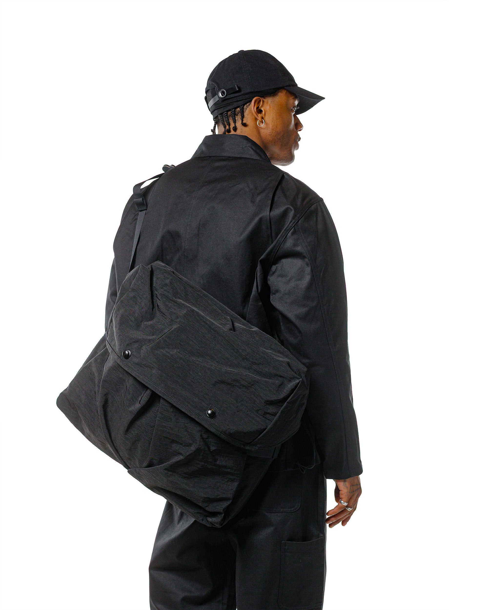 MAN-TLE R0G2 'Snap Messenger' Black Nylon