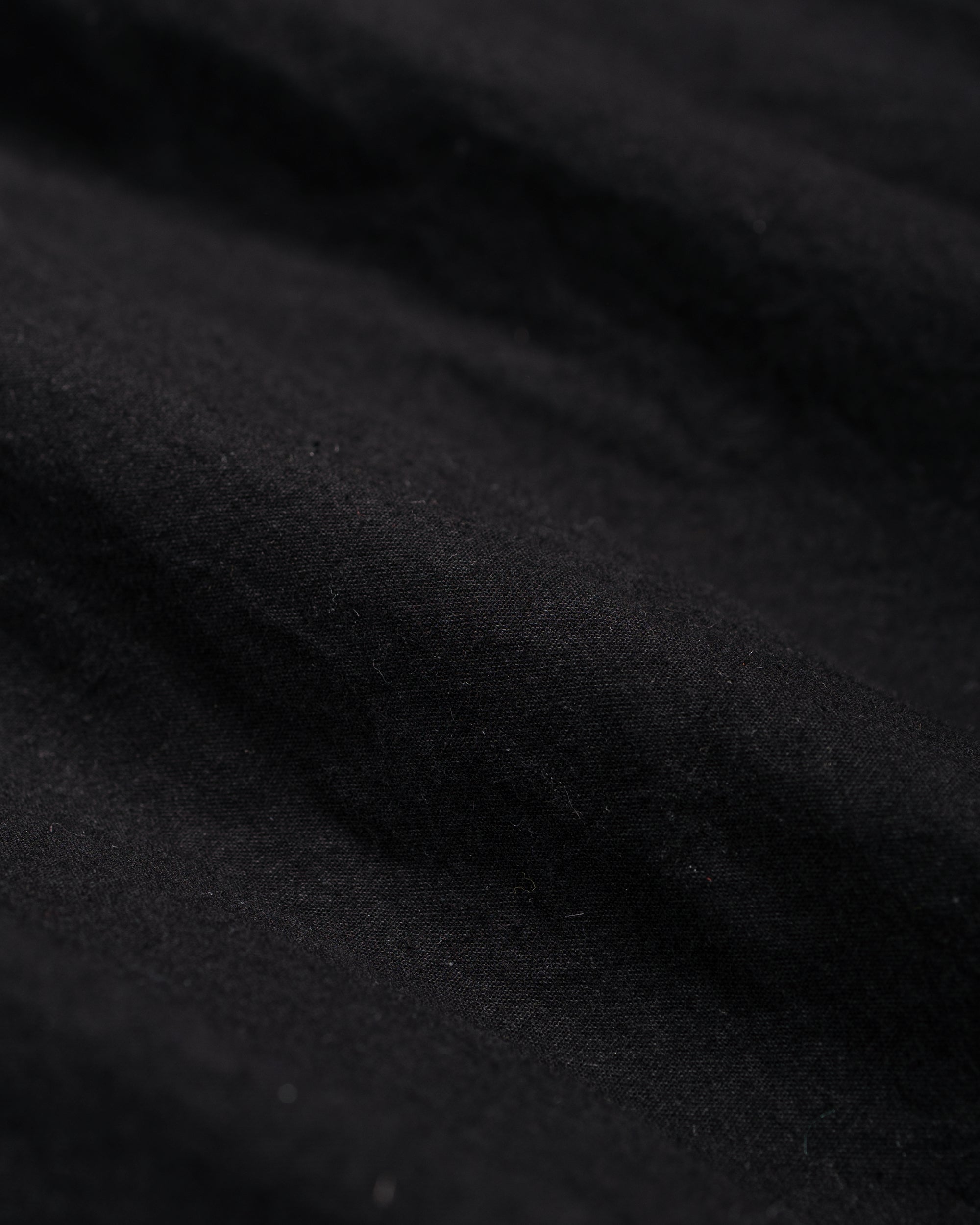 MAN-TLE R0S3 'Scoop Shirt' Black Wax